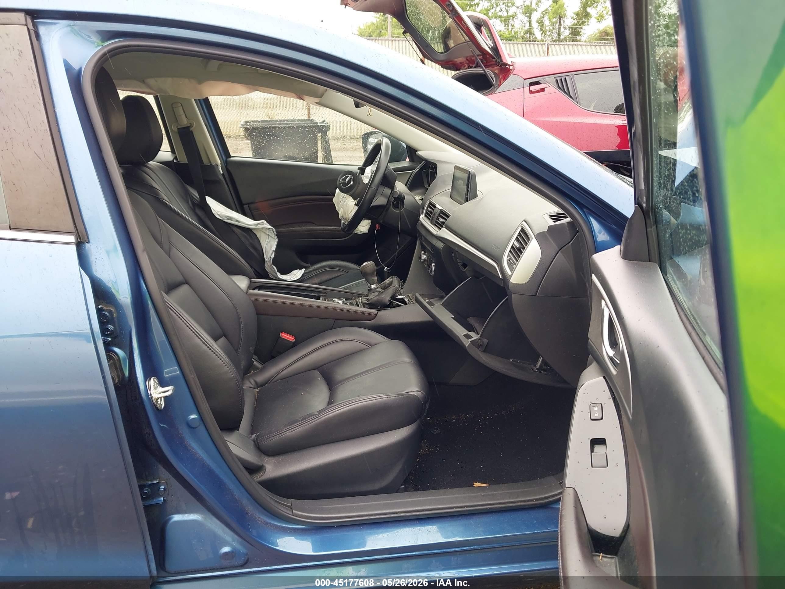 2018 Mazda Mazda3 Touring Синий vin: 3MZBN1L31JM172569