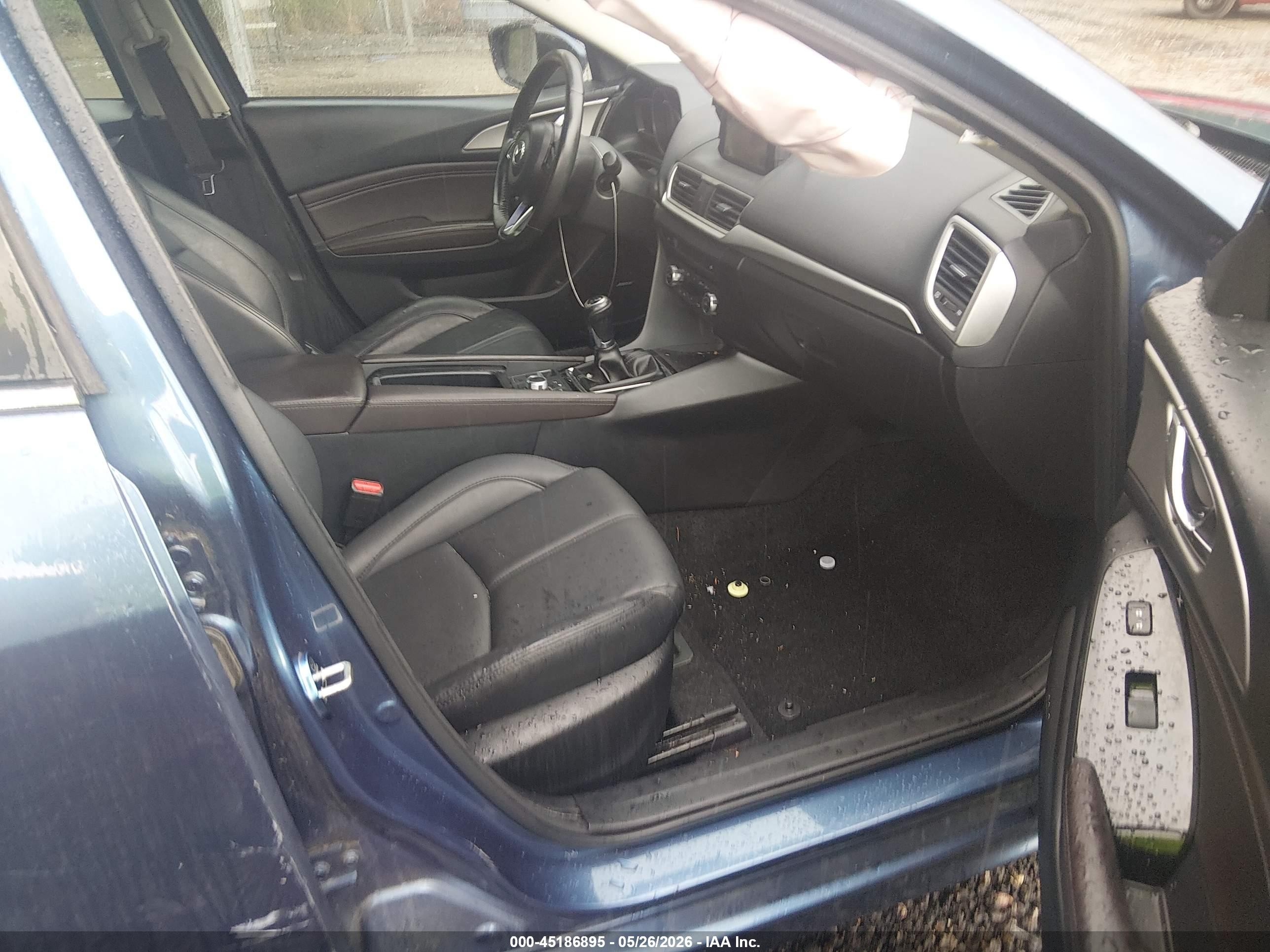 2018 Mazda Mazda3 Touring Синий vin: 3MZBN1L33JM274102