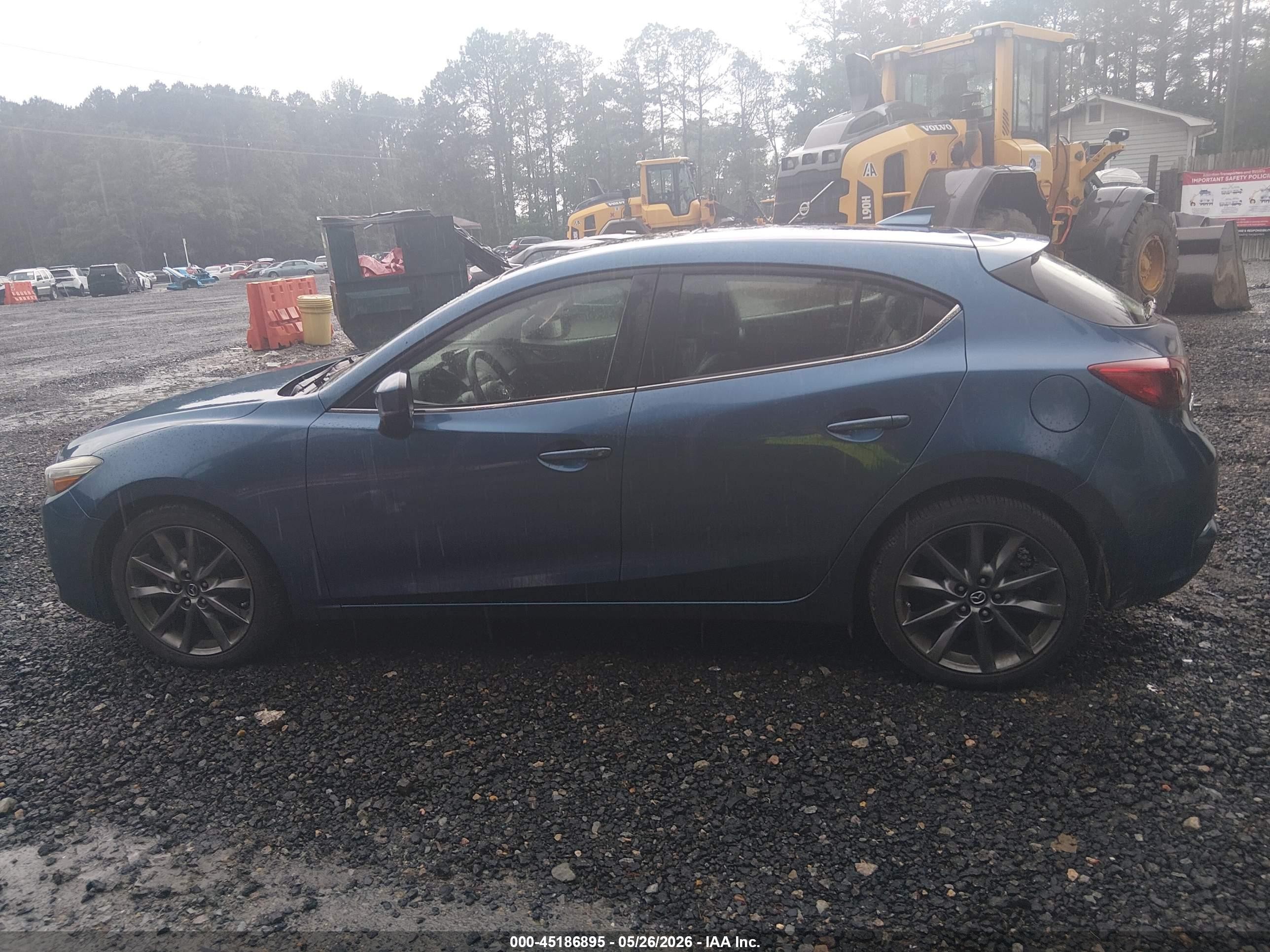 2018 Mazda Mazda3 Touring Синий vin: 3MZBN1L33JM274102
