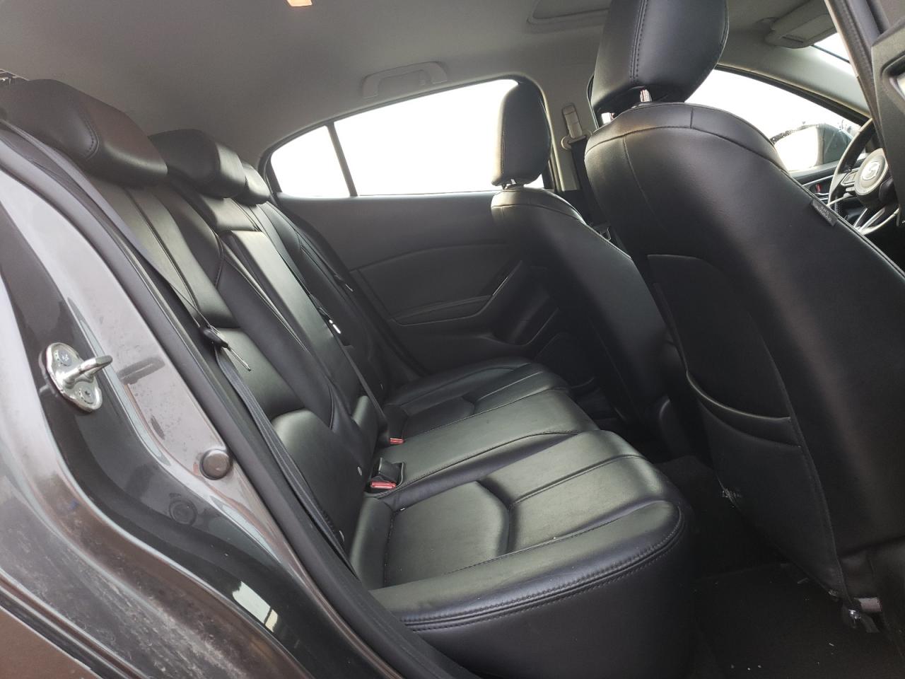 2018 Mazda 3 Touring Gray vin: 3MZBN1L38JM211724