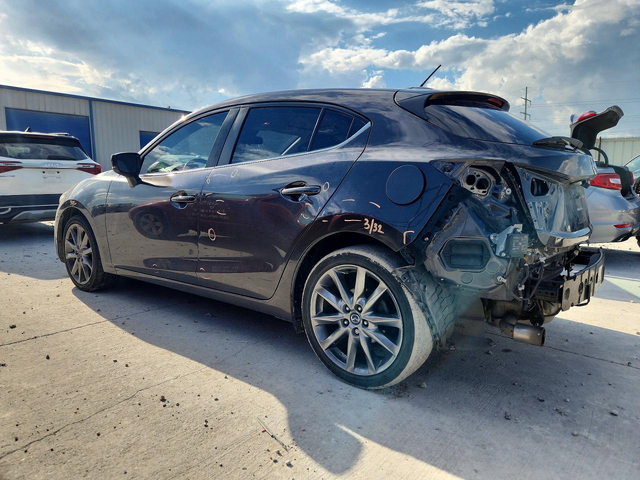 2018 Mazda 3 Touring Charcoal vin: 3MZBN1L38JM261443