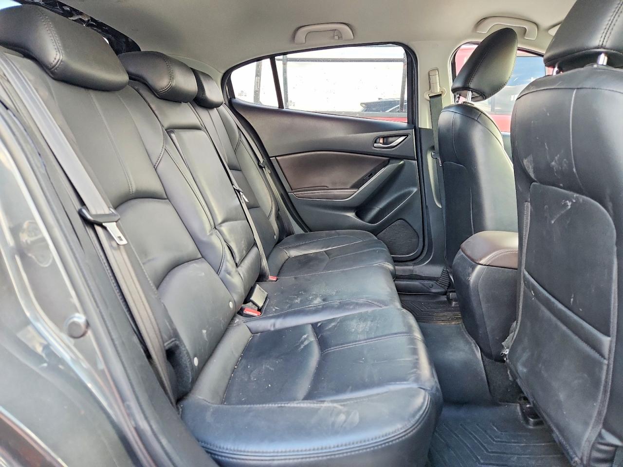 2018 Mazda 3 Touring Charcoal vin: 3MZBN1L38JM261443