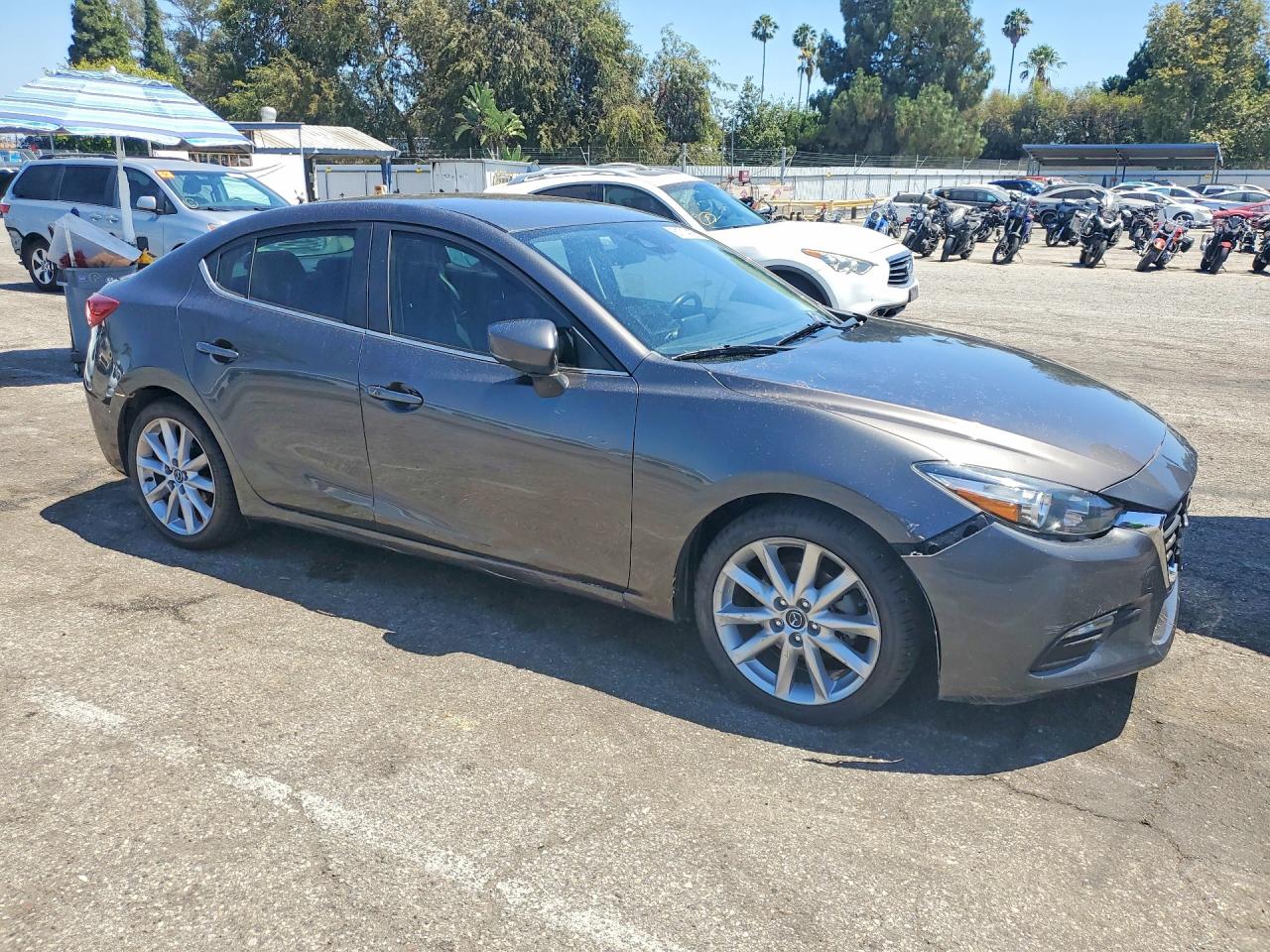 2017 Mazda 3 Touring Gray vin: 3MZBN1V71HM121938