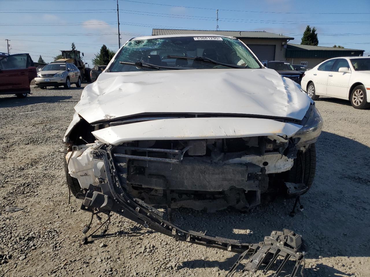 2018 Mazda 3 Grand Touring Белый vin: 3MZBN1W30JM161834