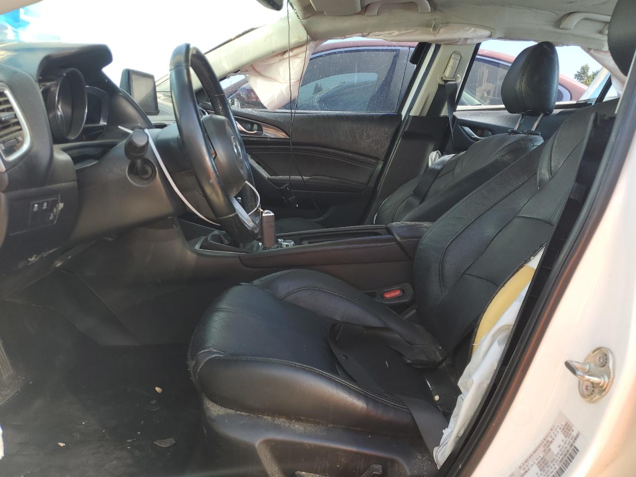 2018 Mazda 3 Grand Touring Белый vin: 3MZBN1W30JM161834