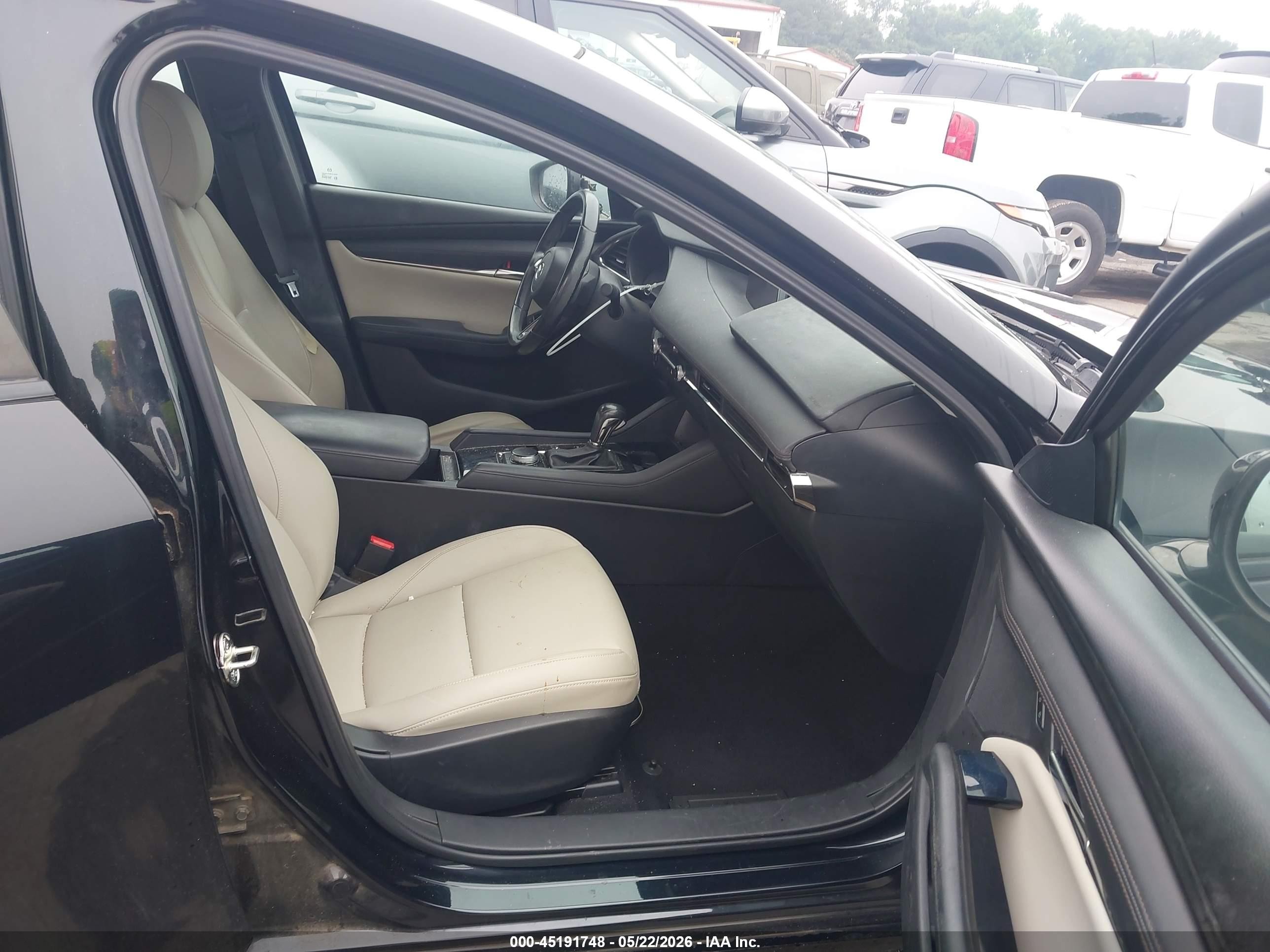2019 Mazda Mazda3 Select Package Черный vin: 3MZBPAAL7KM105277