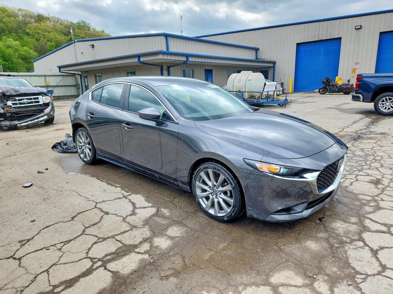 2023 Mazda 3 Select Gray vin: 3MZBPABM8PM373205