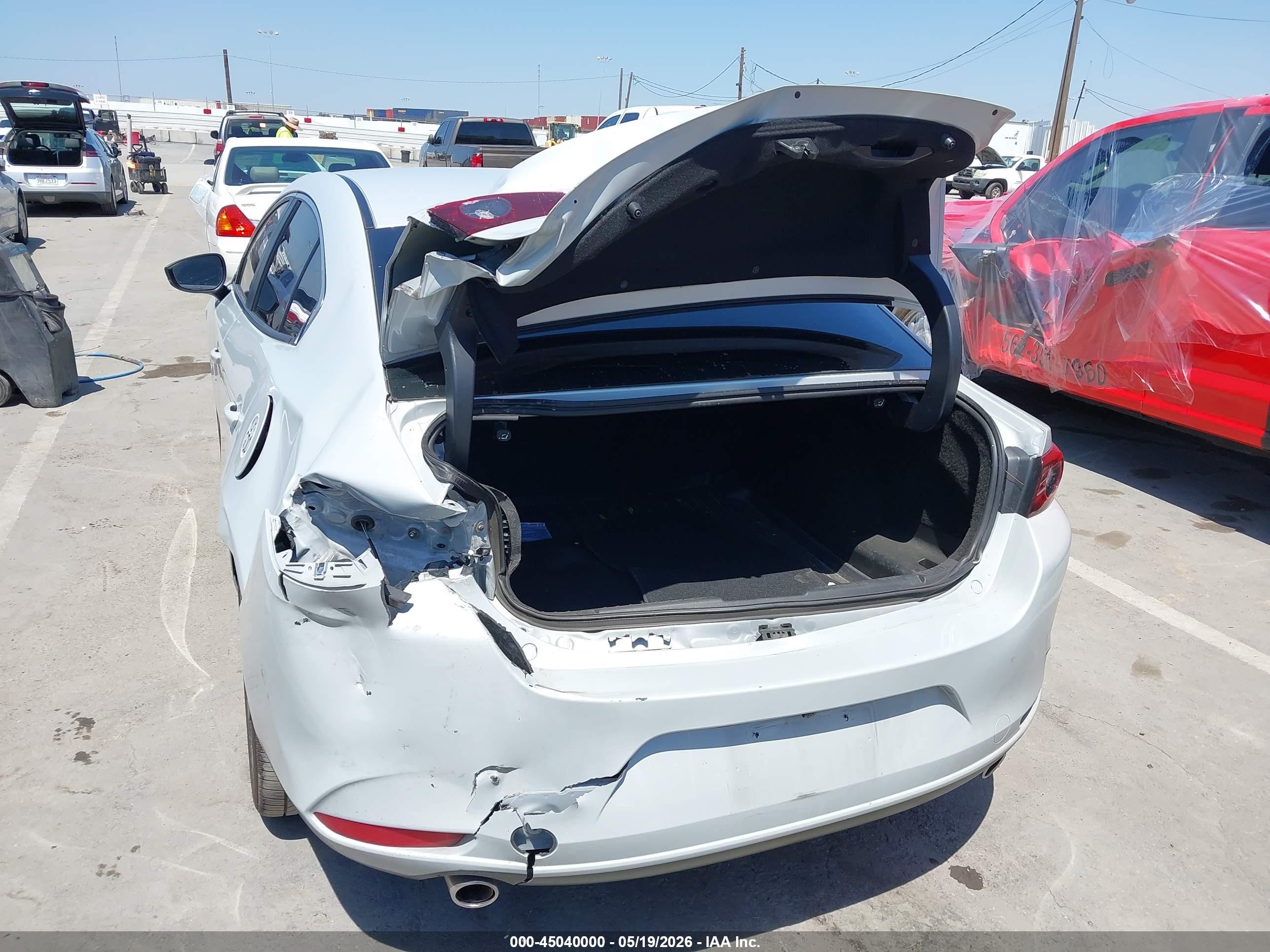 2024 Mazda Mazda3 2.5 S Select Sport Gray vin: 3MZBPABM8RM431266