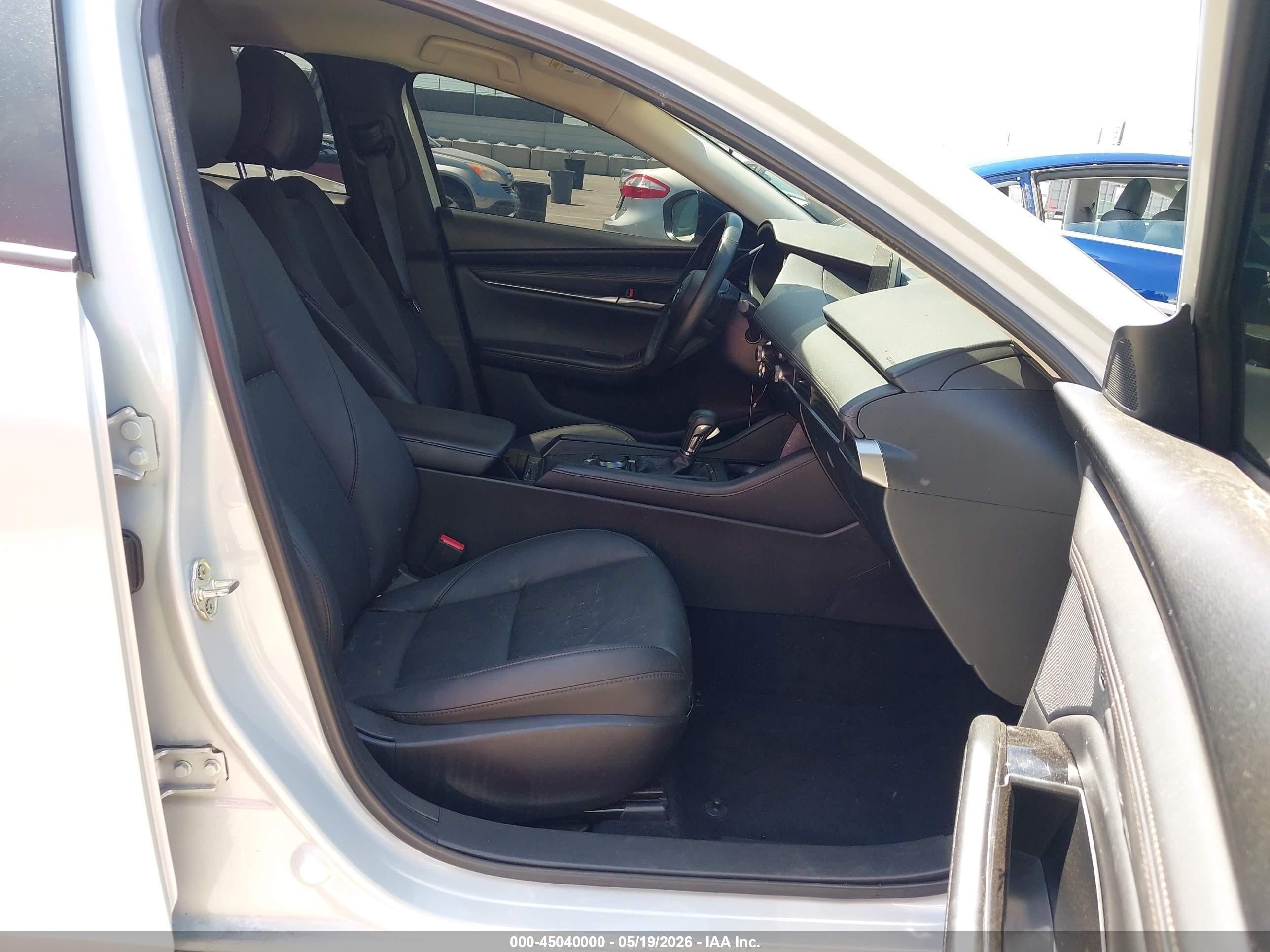 2024 Mazda Mazda3 2.5 S Select Sport Gray vin: 3MZBPABM8RM431266
