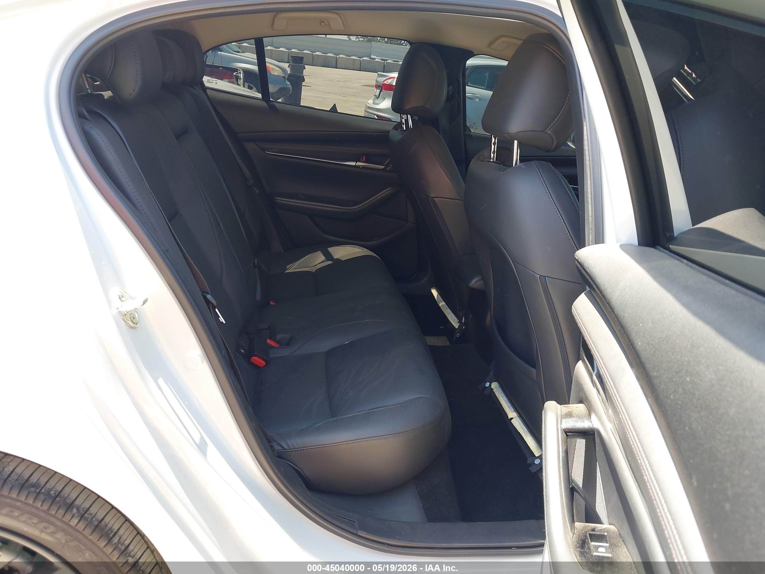 2024 Mazda Mazda3 2.5 S Select Sport Gray vin: 3MZBPABM8RM431266