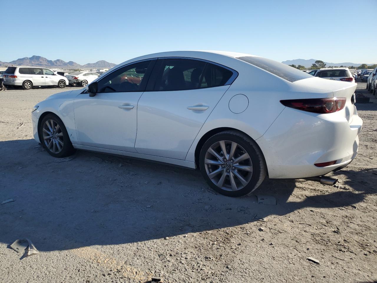2020 Mazda 3 Select White vin: 3MZBPACL5LM126661