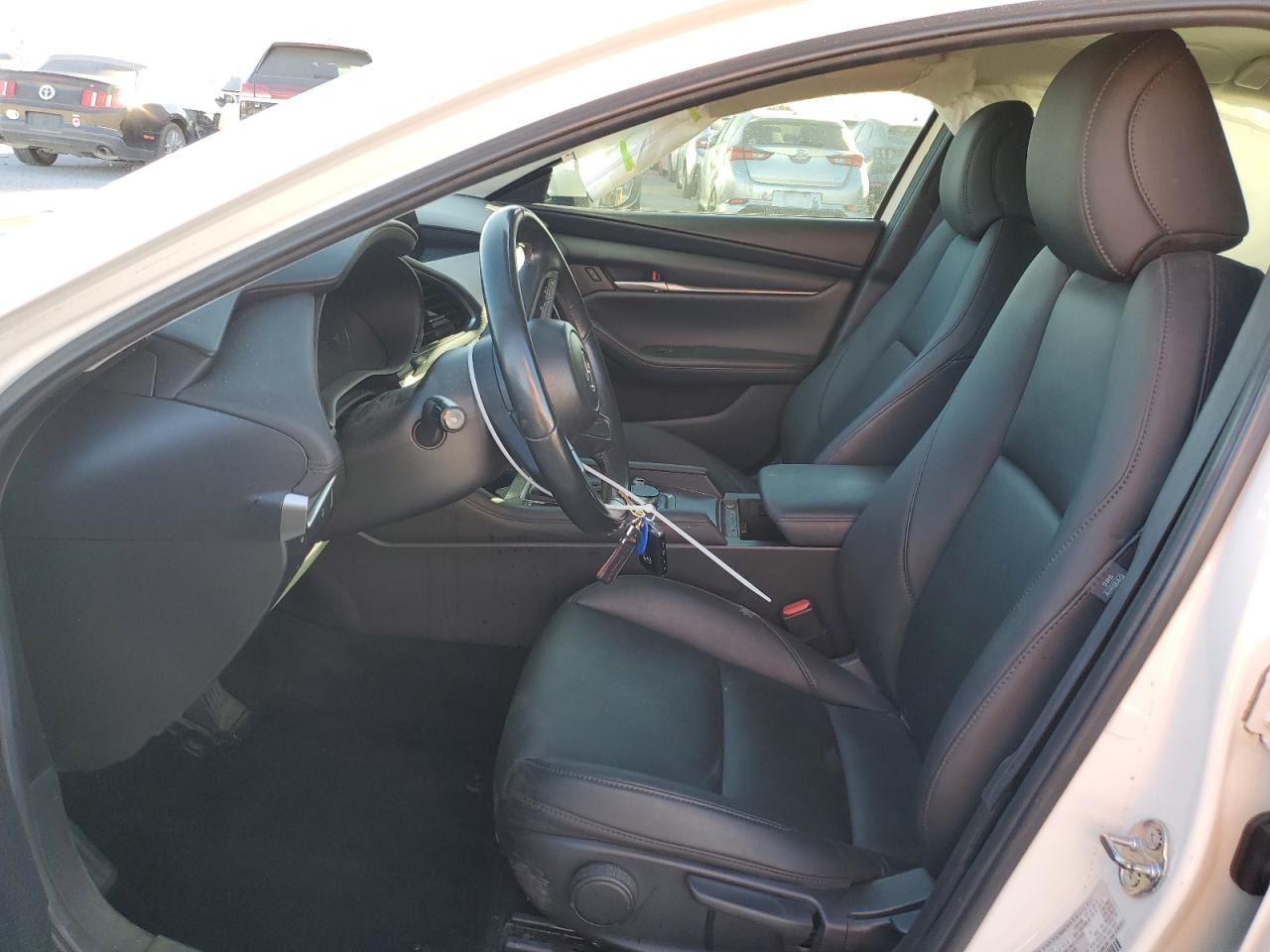 2020 Mazda 3 Select White vin: 3MZBPACL5LM126661