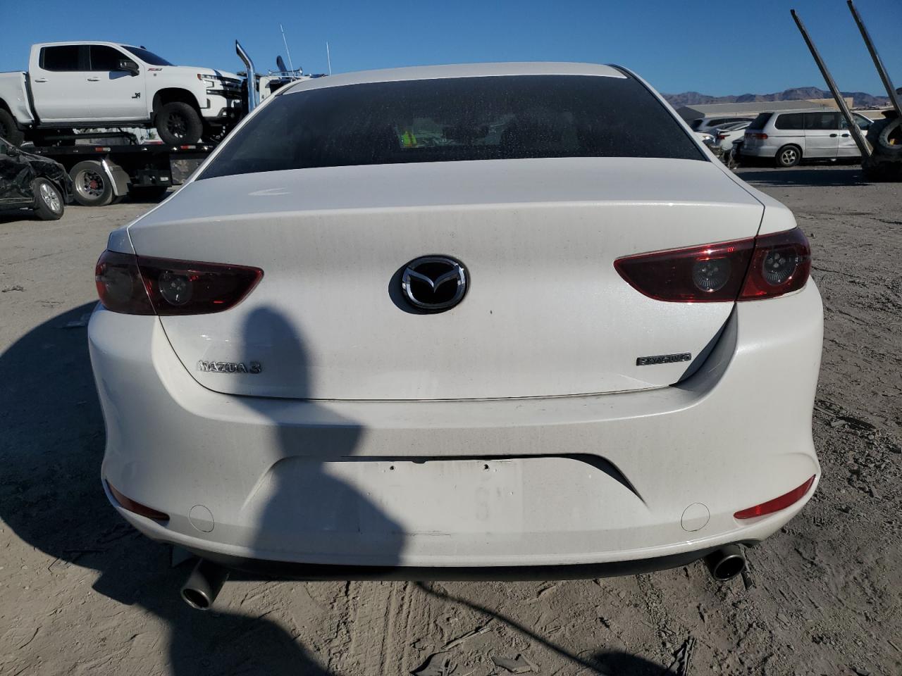 2020 Mazda 3 Select White vin: 3MZBPACL5LM126661
