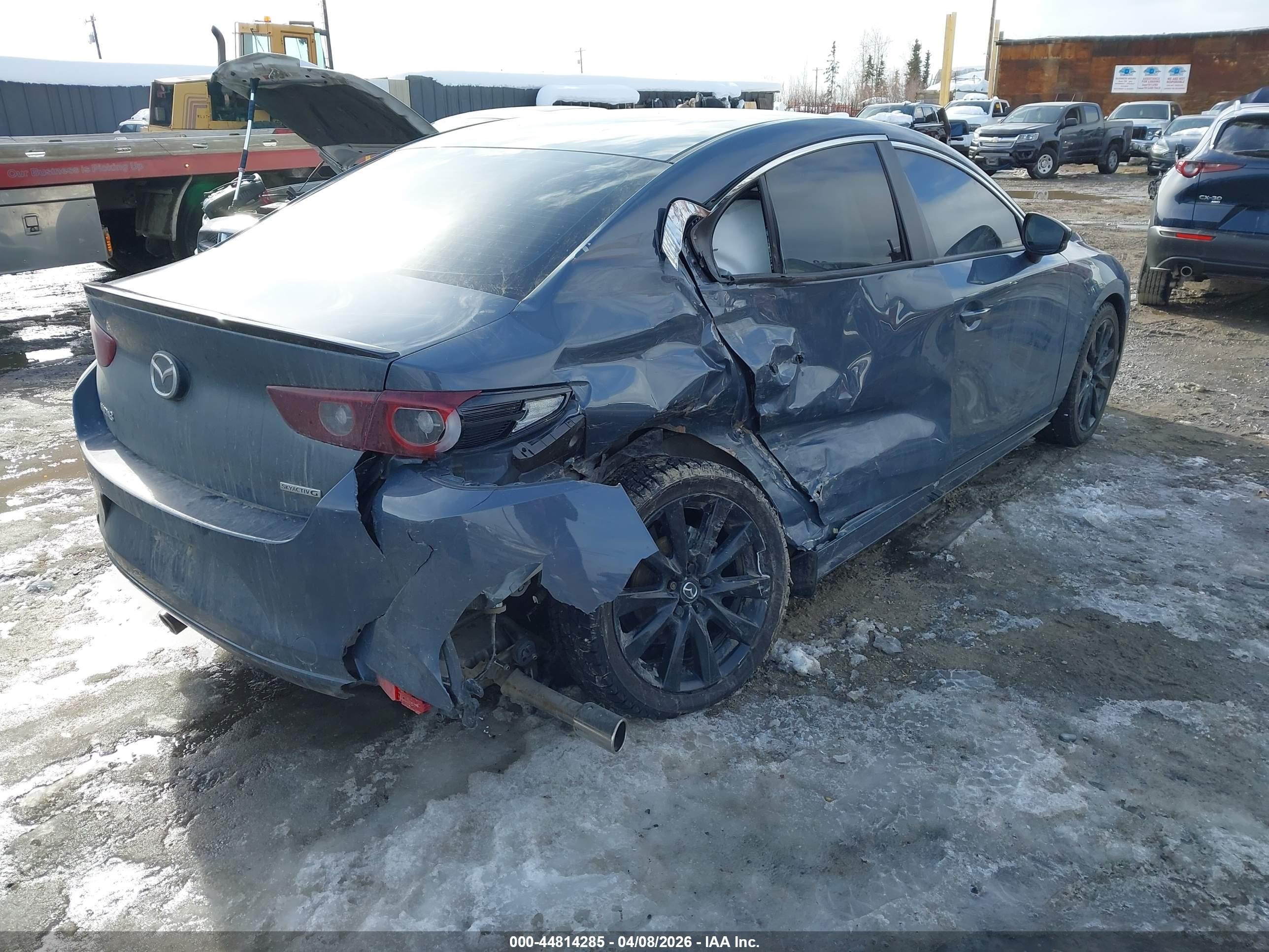 2023 Mazda Mazda3 2.5 S Carbon Edition Gray vin: 3MZBPACM5PM376657