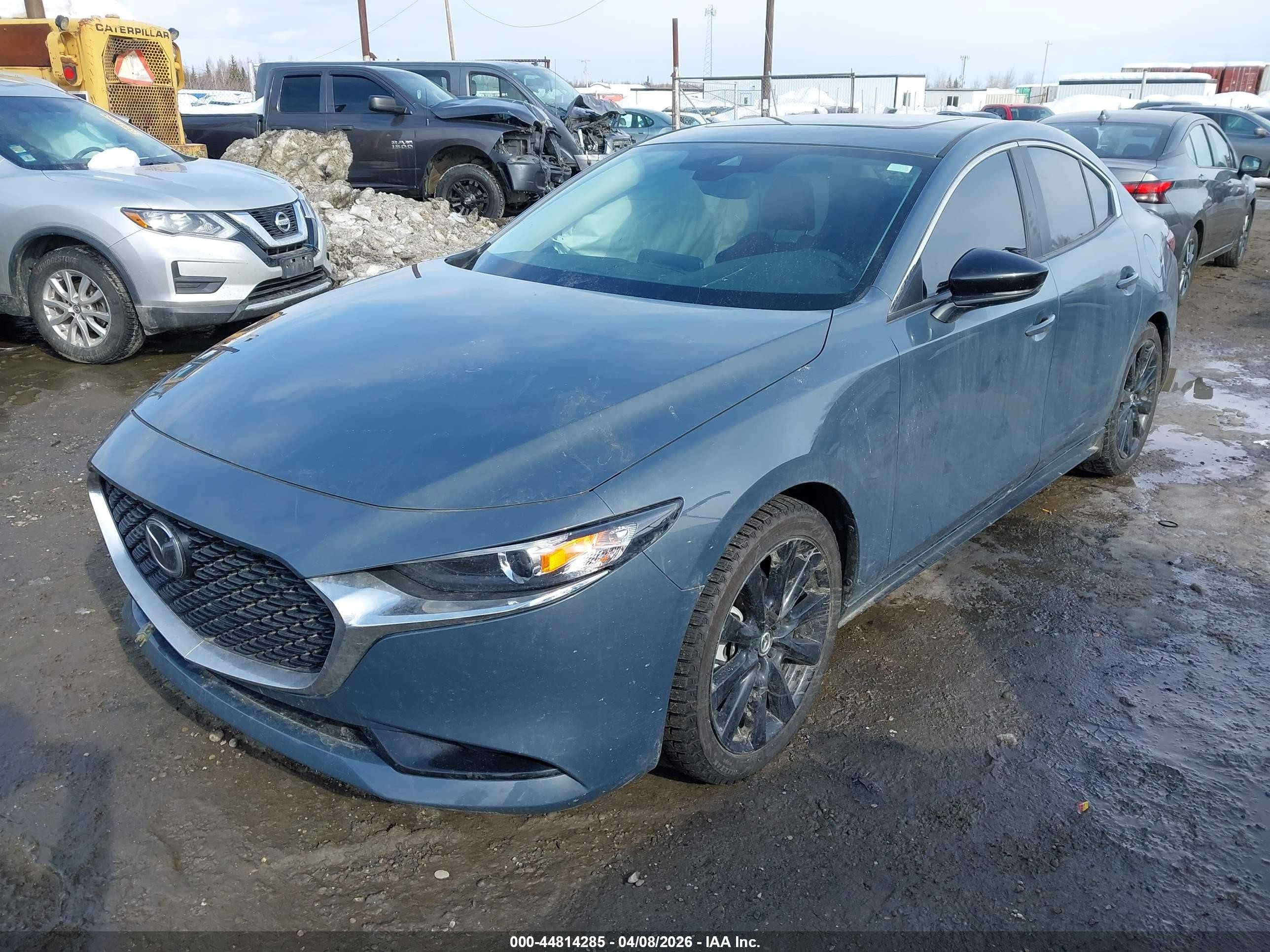 2023 Mazda Mazda3 2.5 S Carbon Edition Gray vin: 3MZBPACM5PM376657