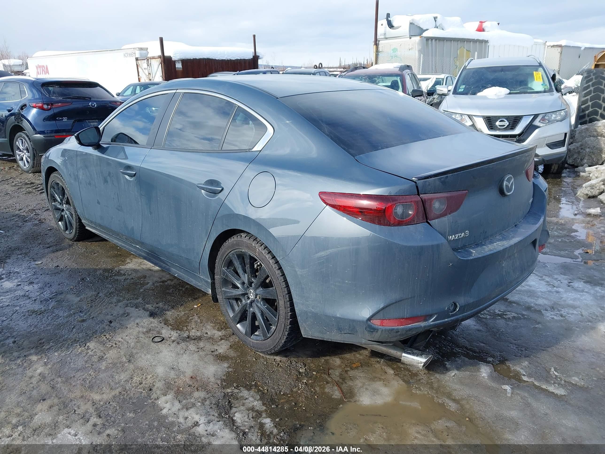2023 Mazda Mazda3 2.5 S Carbon Edition Gray vin: 3MZBPACM5PM376657