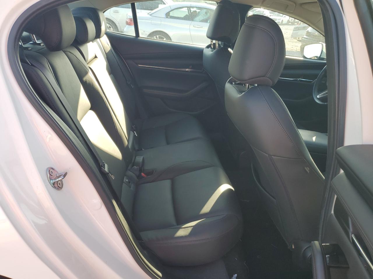 2020 Mazda 3 Preferred Белый vin: 3MZBPADL6LM128773