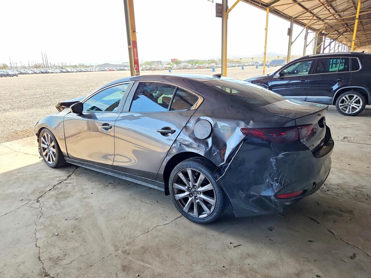 2019 Mazda 3 Preferred Серый vin: 3MZBPADLXKM106581