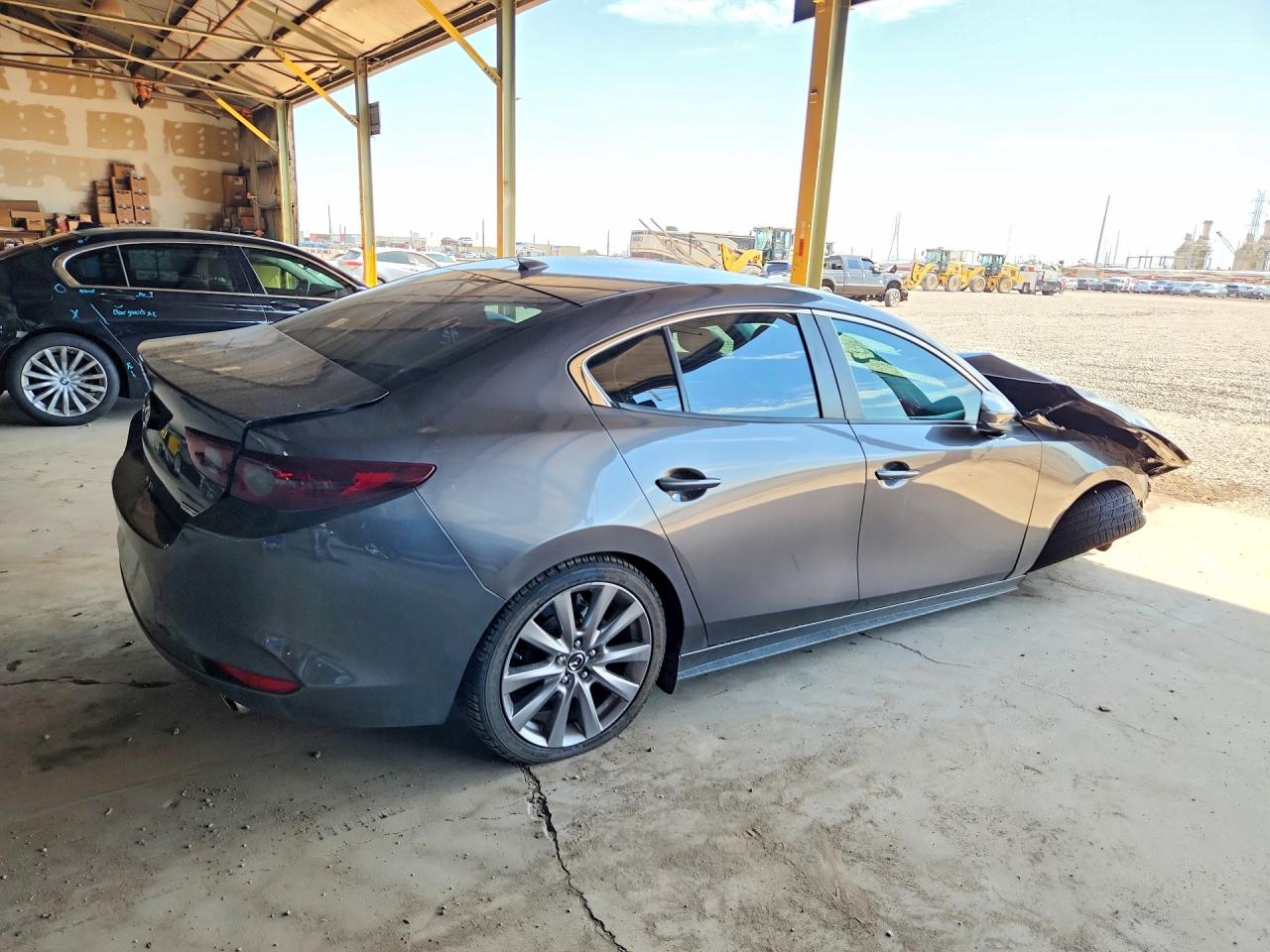2019 Mazda 3 Preferred Серый vin: 3MZBPADLXKM106581