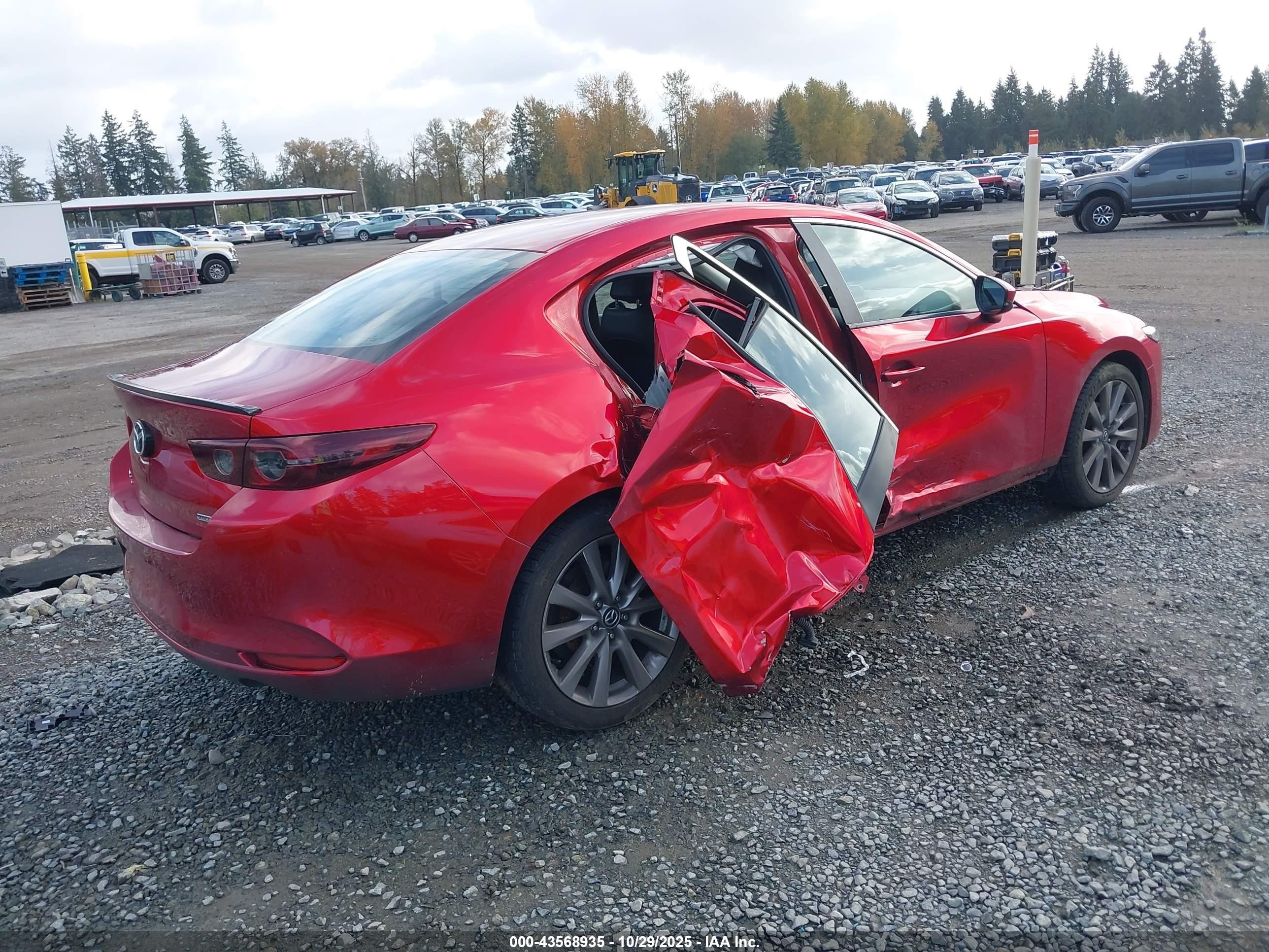 2021 Mazda Mazda3 Select Красный vin: 3MZBPBBL7MM250021