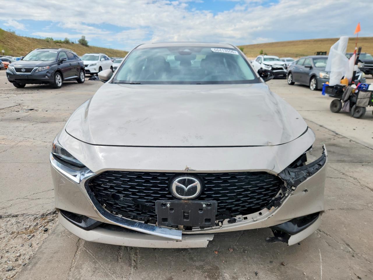 2022 Mazda 3 Premium Желто-коричневый vin: 3MZBPBDL4NM305071
