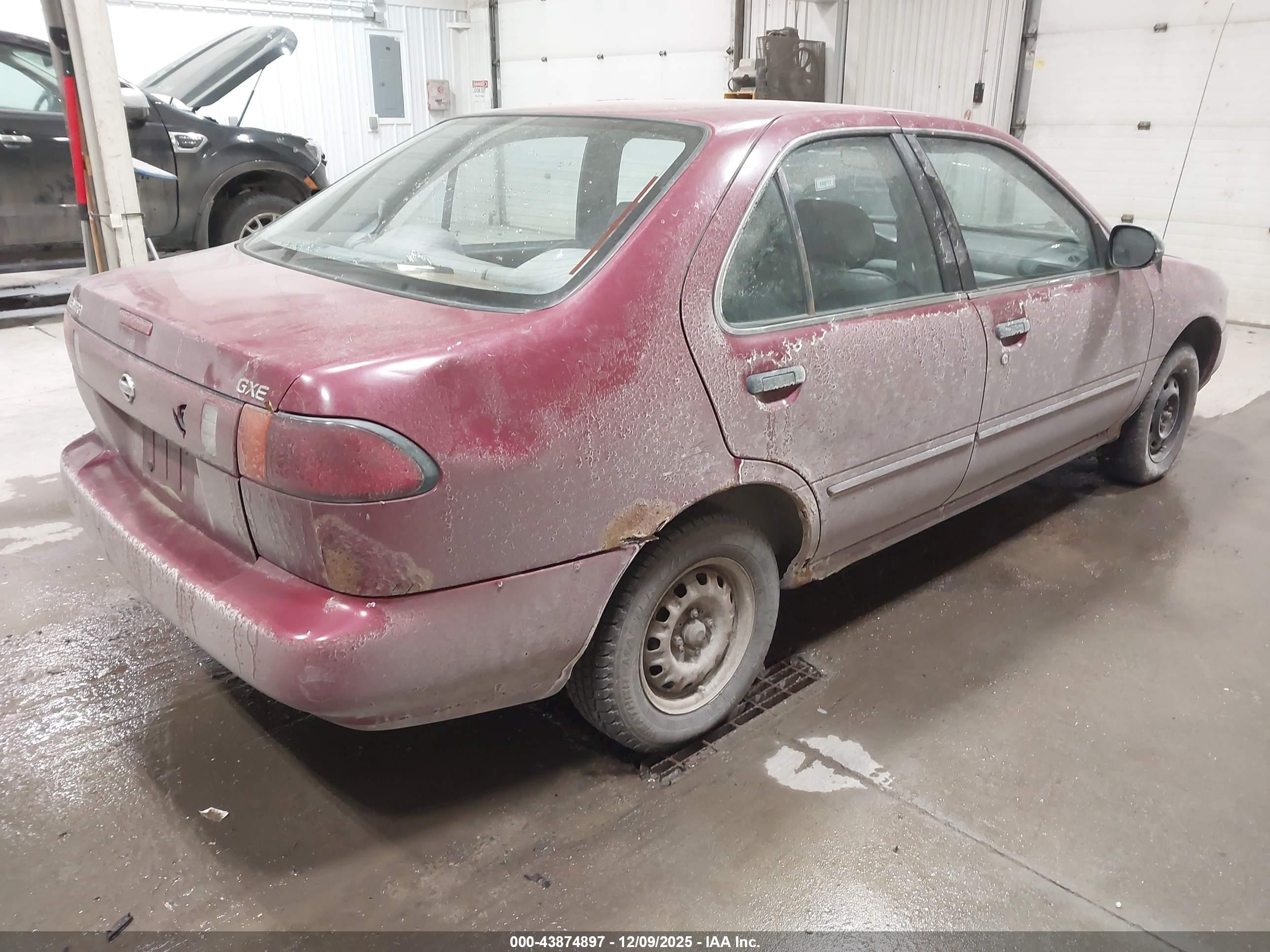 1997 Nissan Sentra Gle/gxe/xe Red vin: 3N1AB41D1VL024490