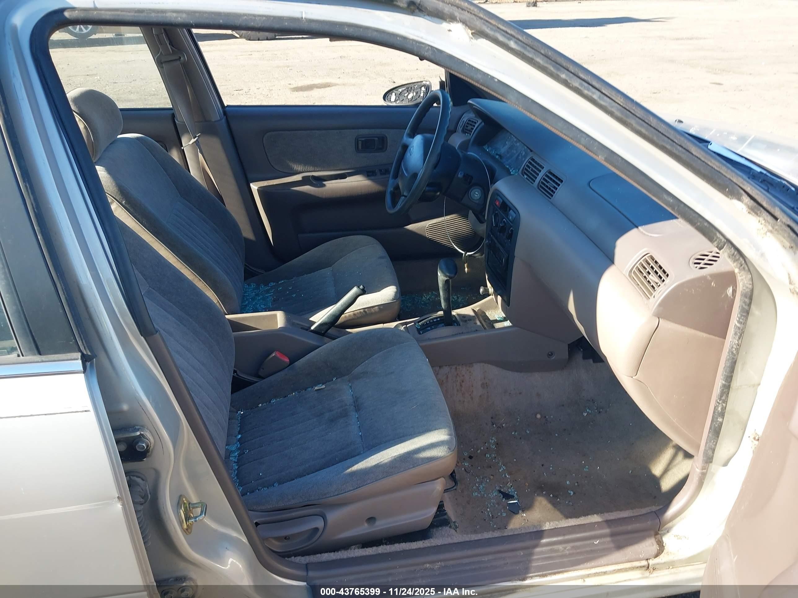 1995 Nissan Sentra Xe/gxe/gle Silver vin: 3N1AB41D2SL002462