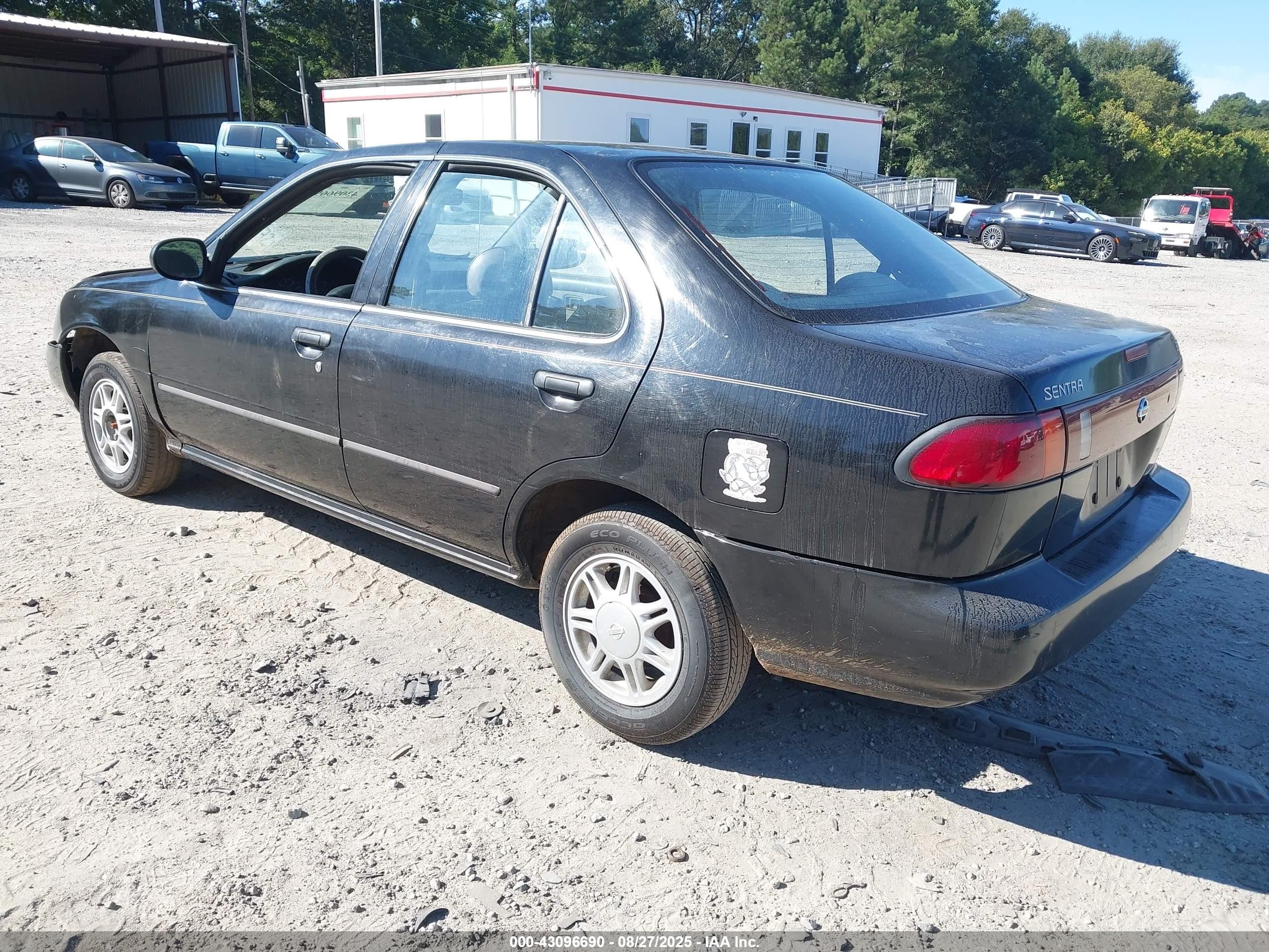 1996 Nissan Sentra Xe/gxe Черный vin: 3N1AB41D2TL008683
