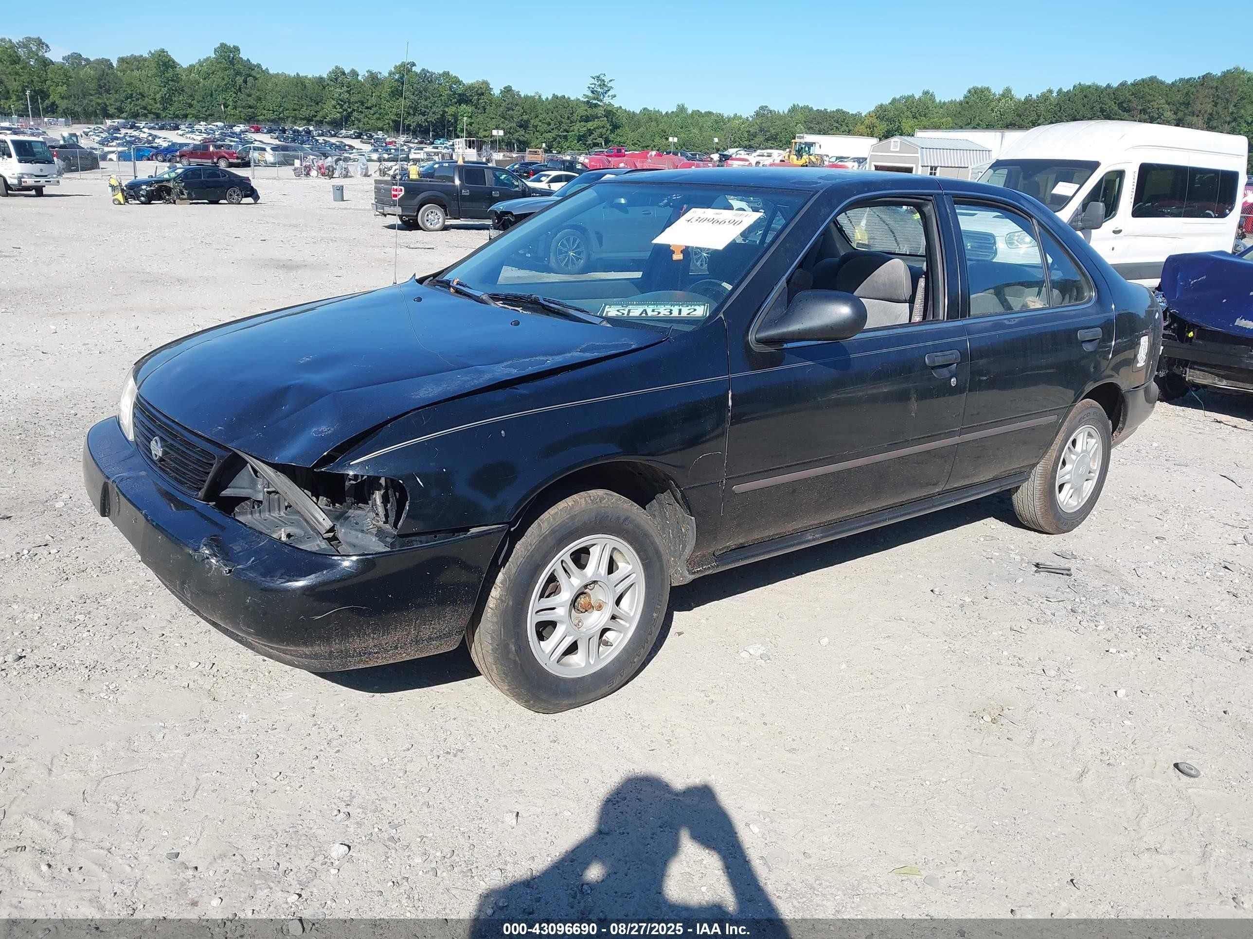 1996 Nissan Sentra Xe/gxe Черный vin: 3N1AB41D2TL008683