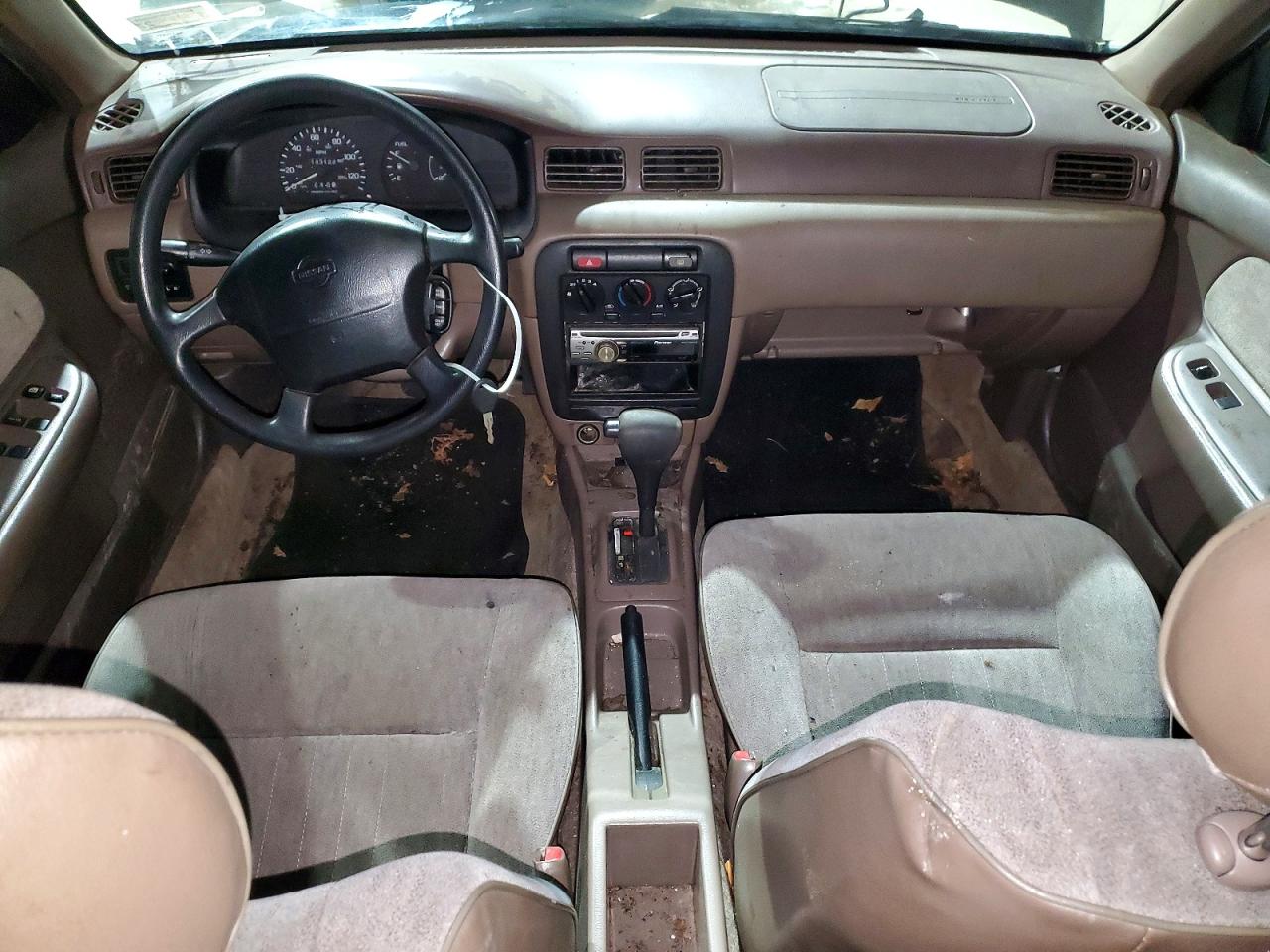 1997 Nissan Sentra Xe White vin: 3N1AB41D3VL021784