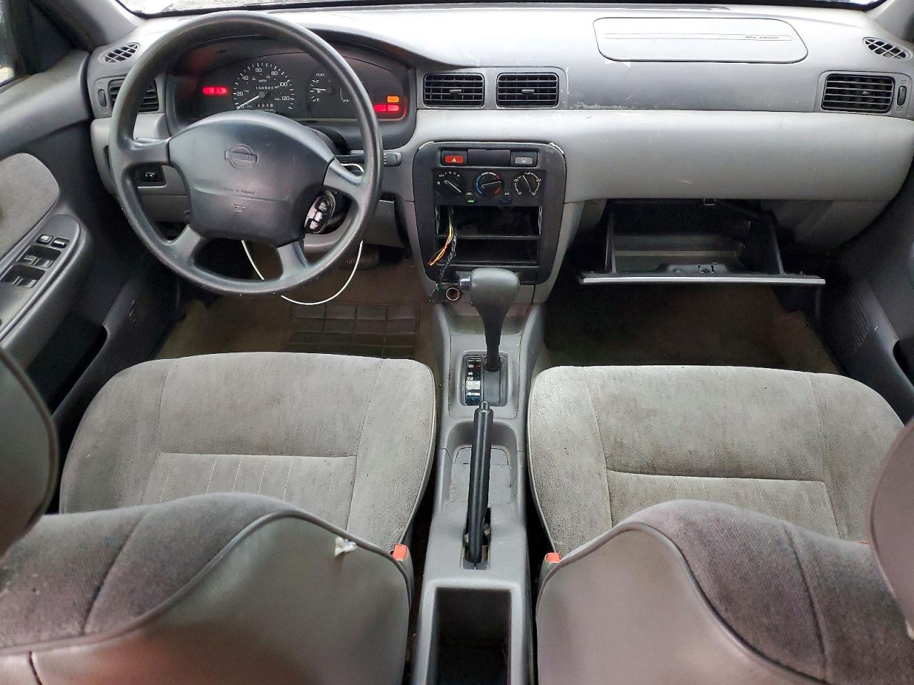 1997 Nissan Sentra Base White vin: 3N1AB41D3VL028816