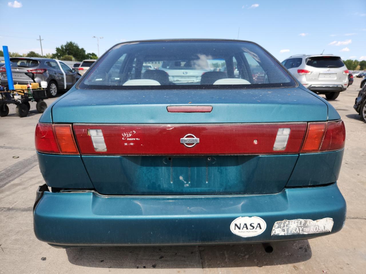 1997 Nissan Sentra Xe Green vin: 3N1AB41D5VL009751