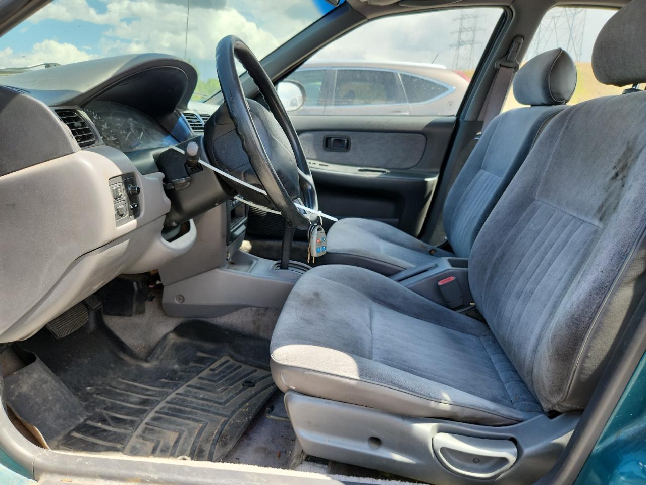 1997 Nissan Sentra Xe Green vin: 3N1AB41D5VL009751