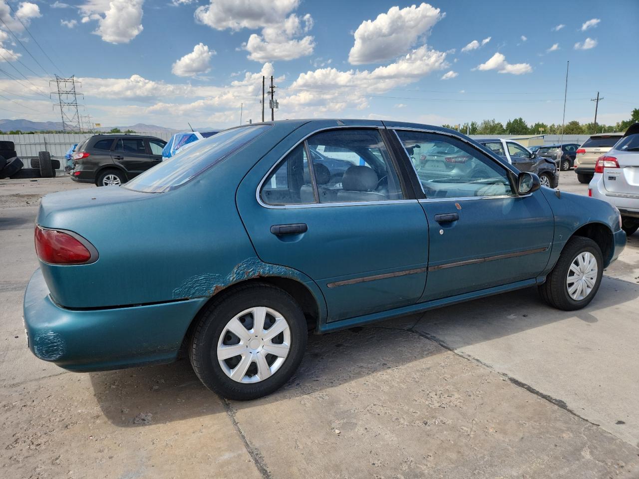 1997 Nissan Sentra Xe Green vin: 3N1AB41D5VL009751