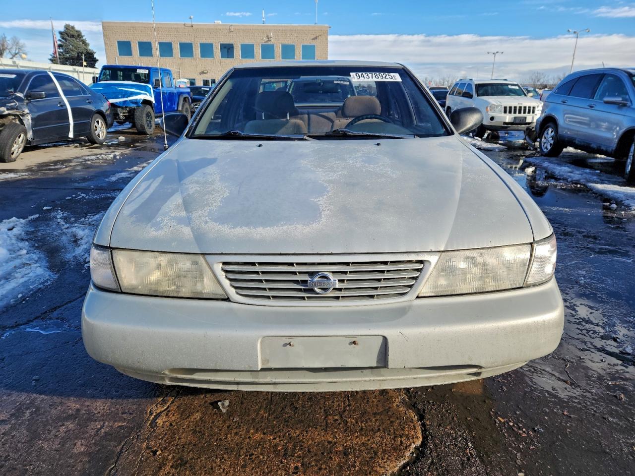 1997 Nissan Sentra Xe Gray vin: 3N1AB41D5VL032057