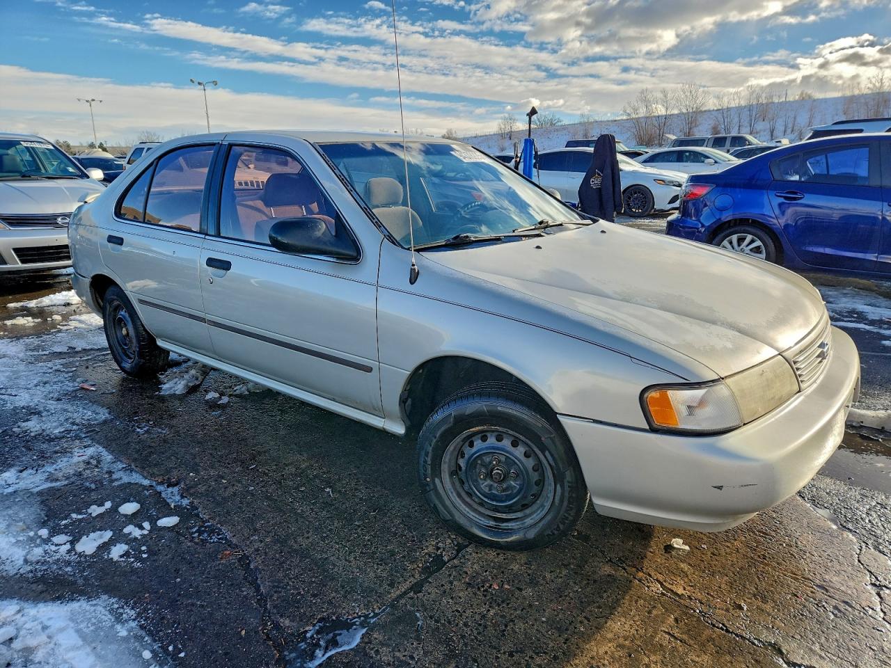 1997 Nissan Sentra Xe Gray vin: 3N1AB41D5VL032057