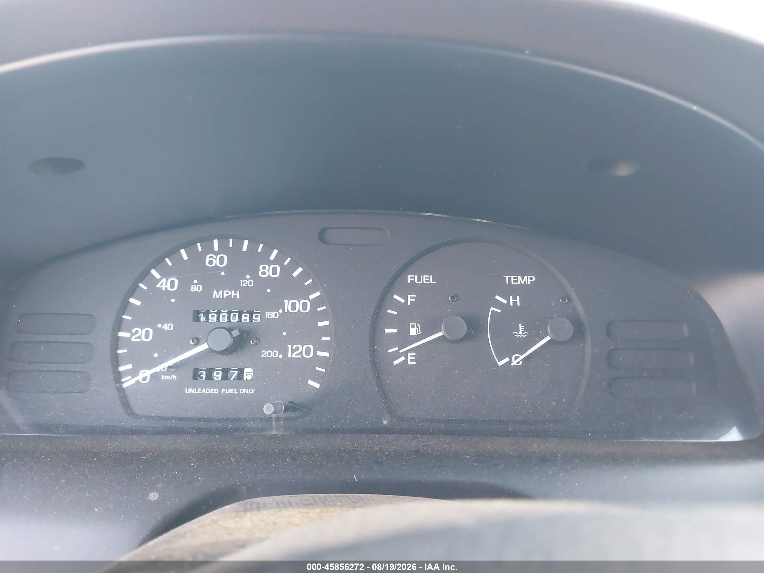 1998 Nissan Sentra Gxe/xe Silver vin: 3N1AB41D5WL056165