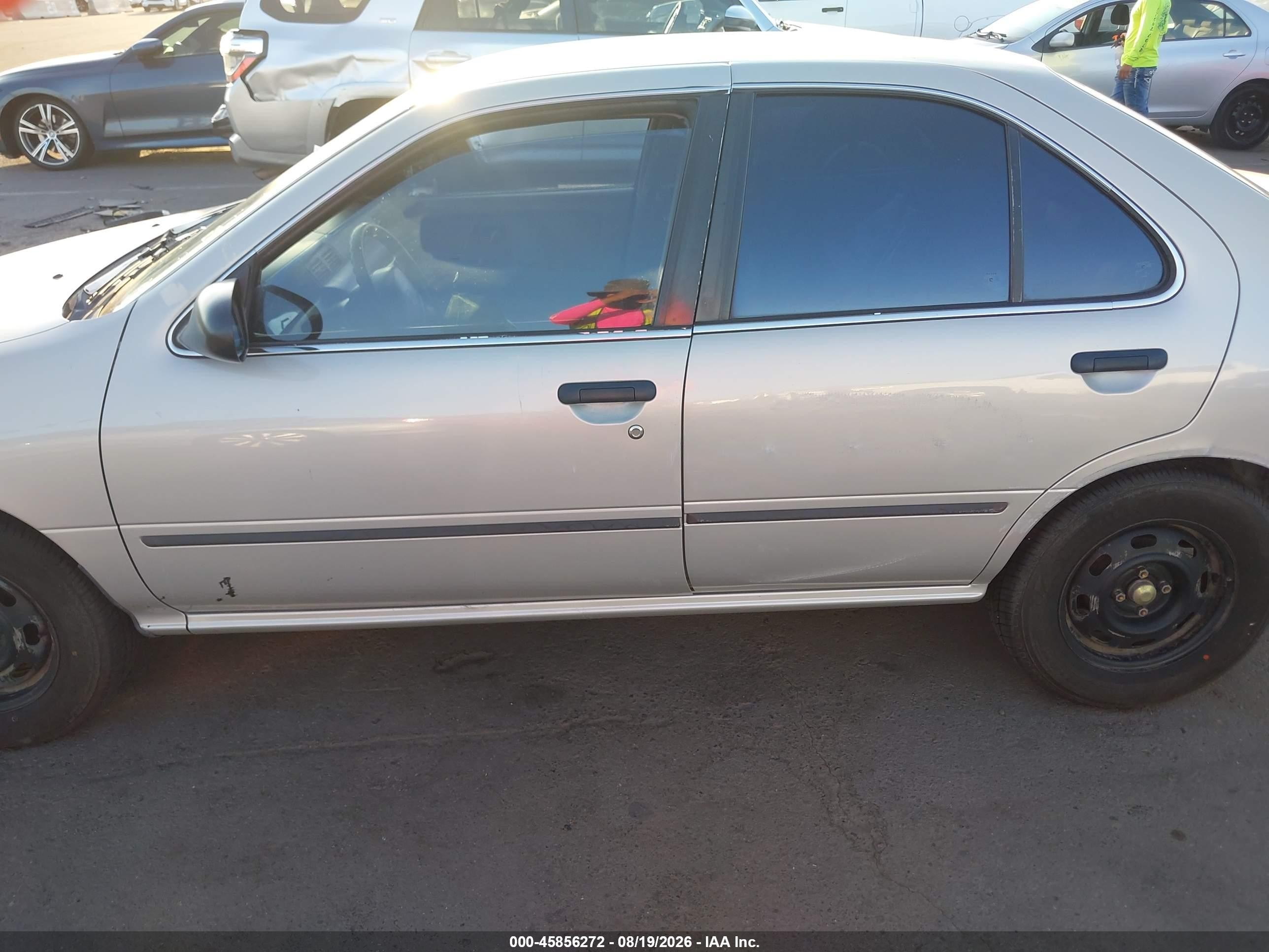 1998 Nissan Sentra Gxe/xe Silver vin: 3N1AB41D5WL056165