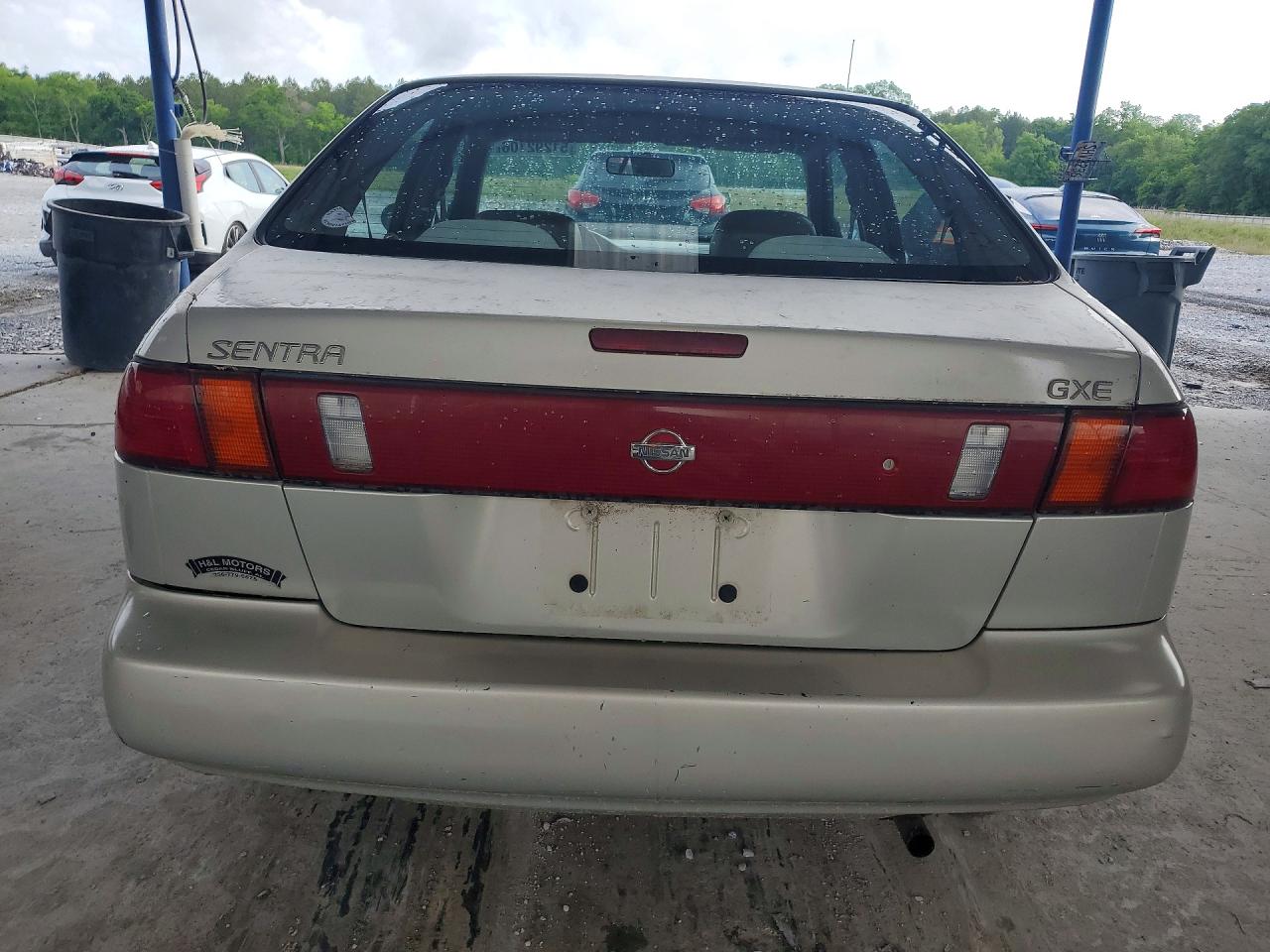1997 Nissan Sentra Base Silver vin: 3N1AB41D7VL034425