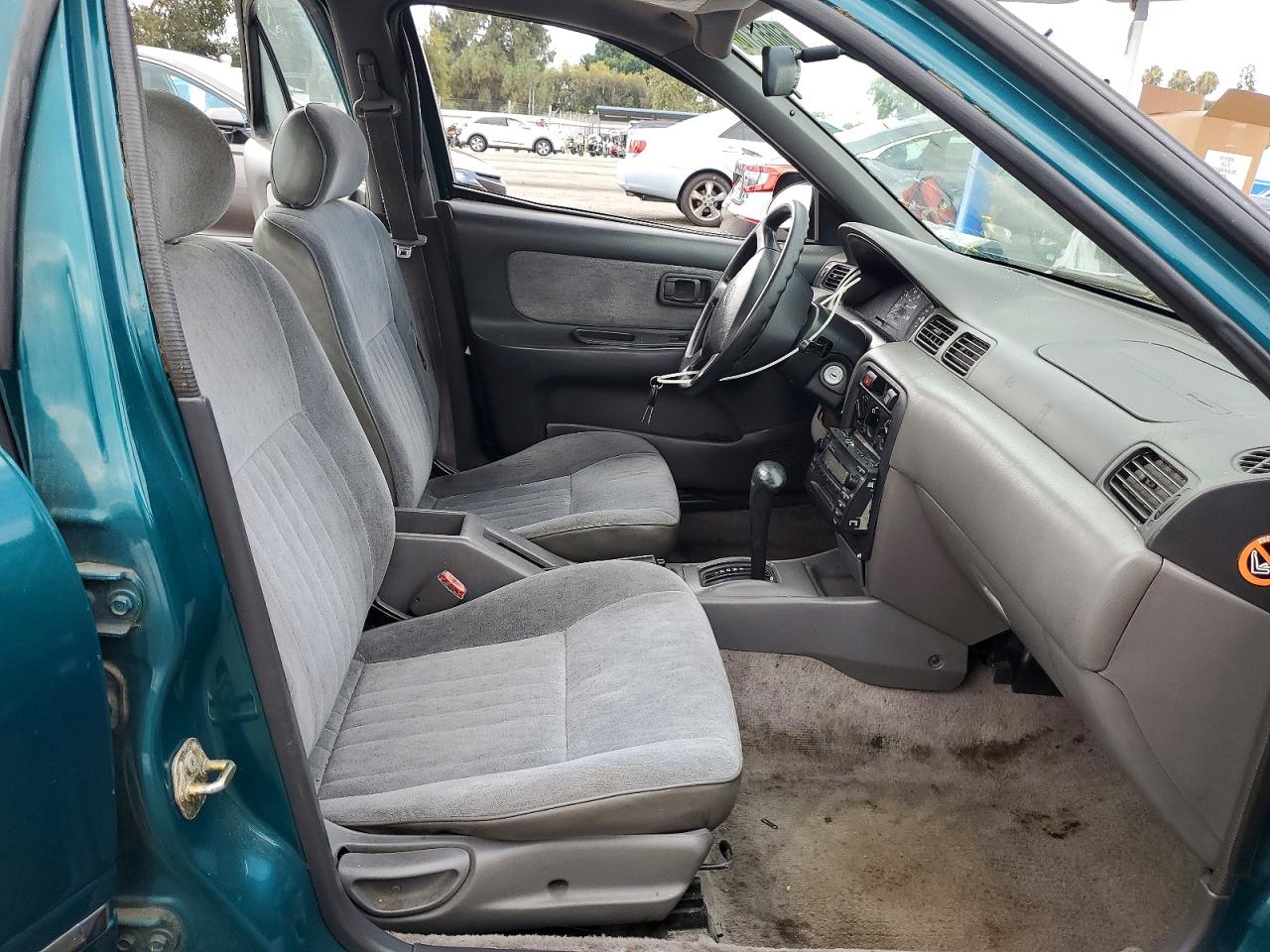 1996 Nissan Sentra Base Teal vin: 3N1AB41D8TL023219