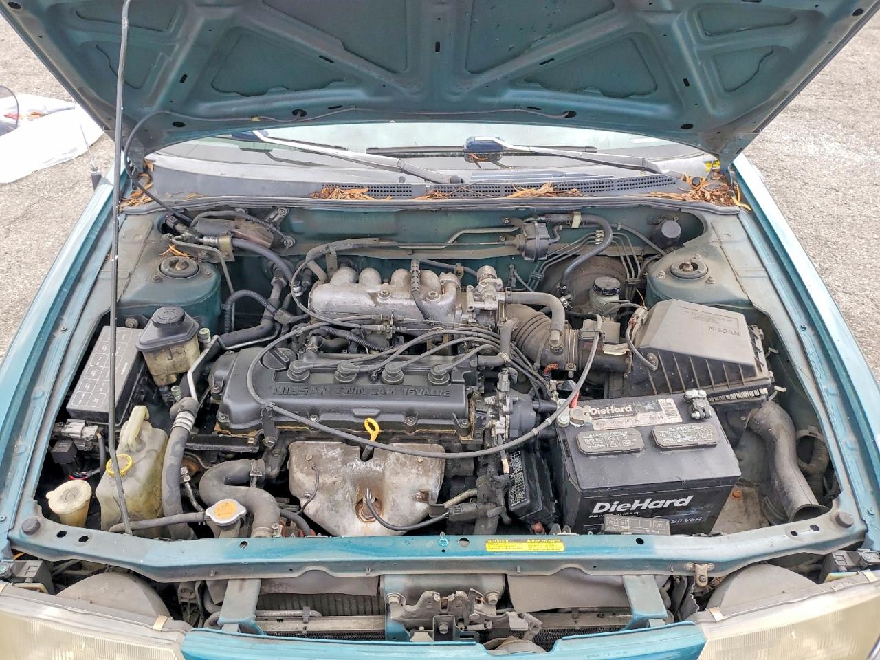 1996 Nissan Sentra Base Teal vin: 3N1AB41D8TL023219