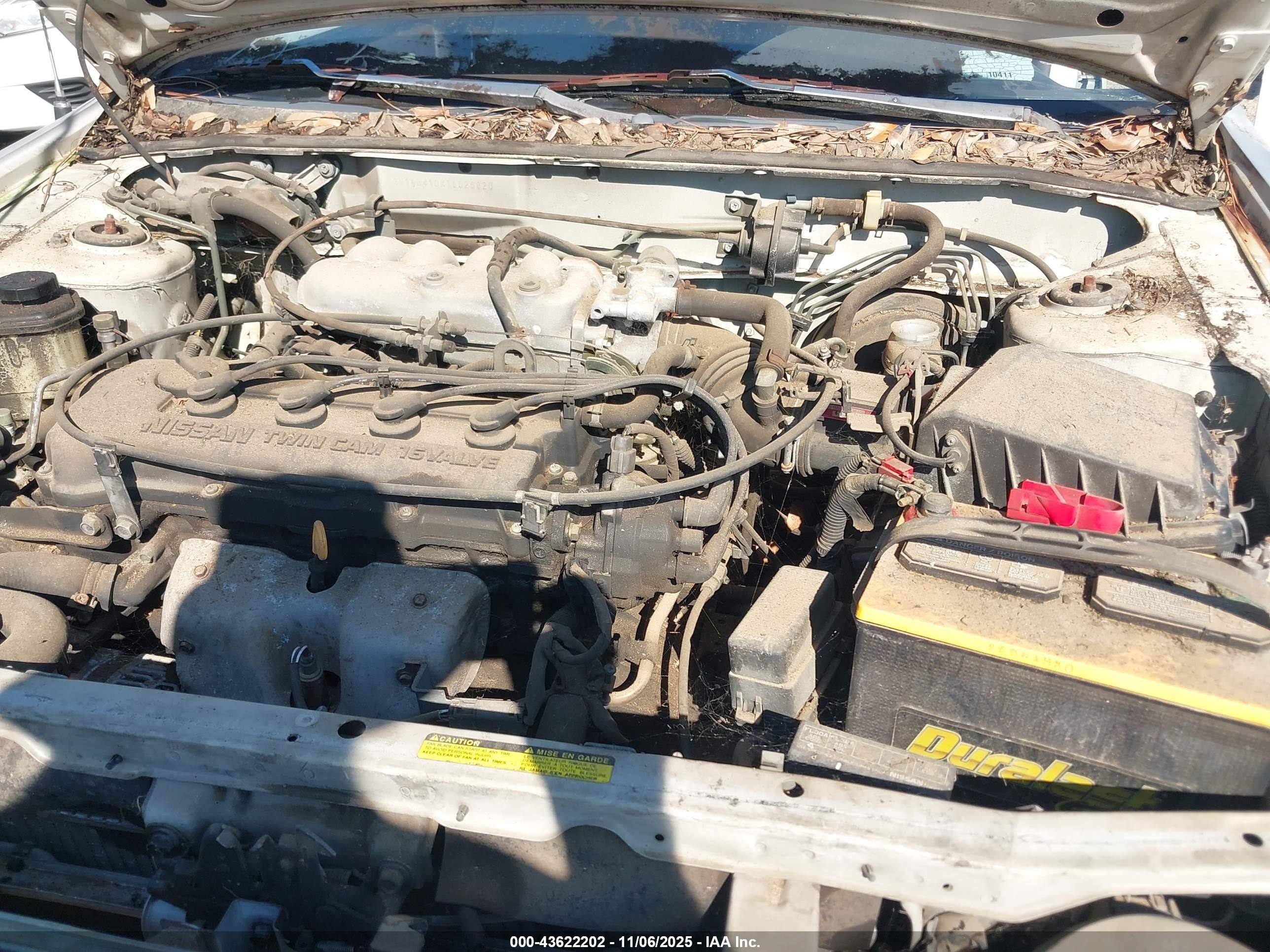 1996 Nissan Sentra Xe/gxe Серебряный vin: 3N1AB41DXTL026820