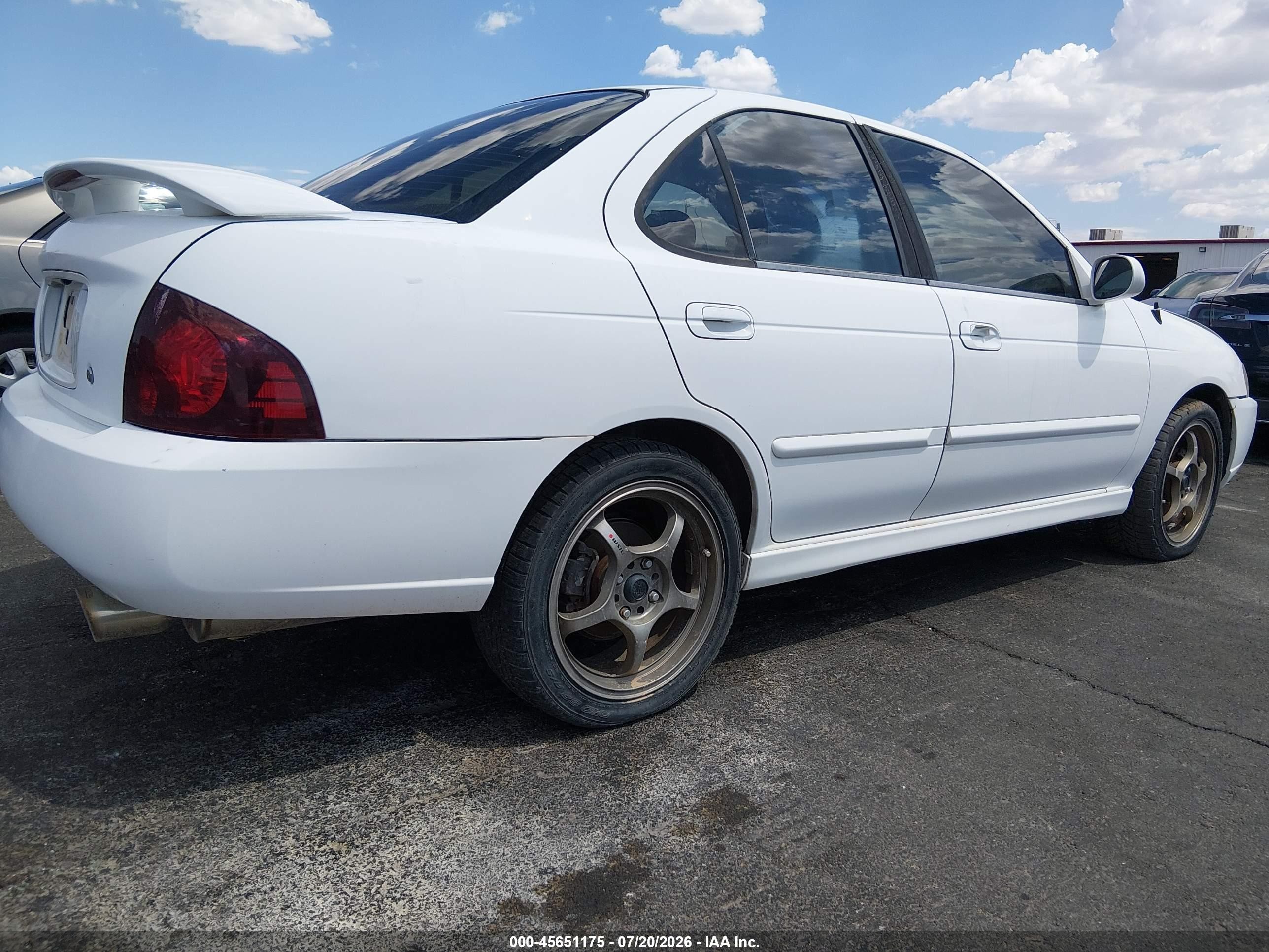 2004 Nissan Sentra Se-r Белый vin: 3N1AB51D24L732977