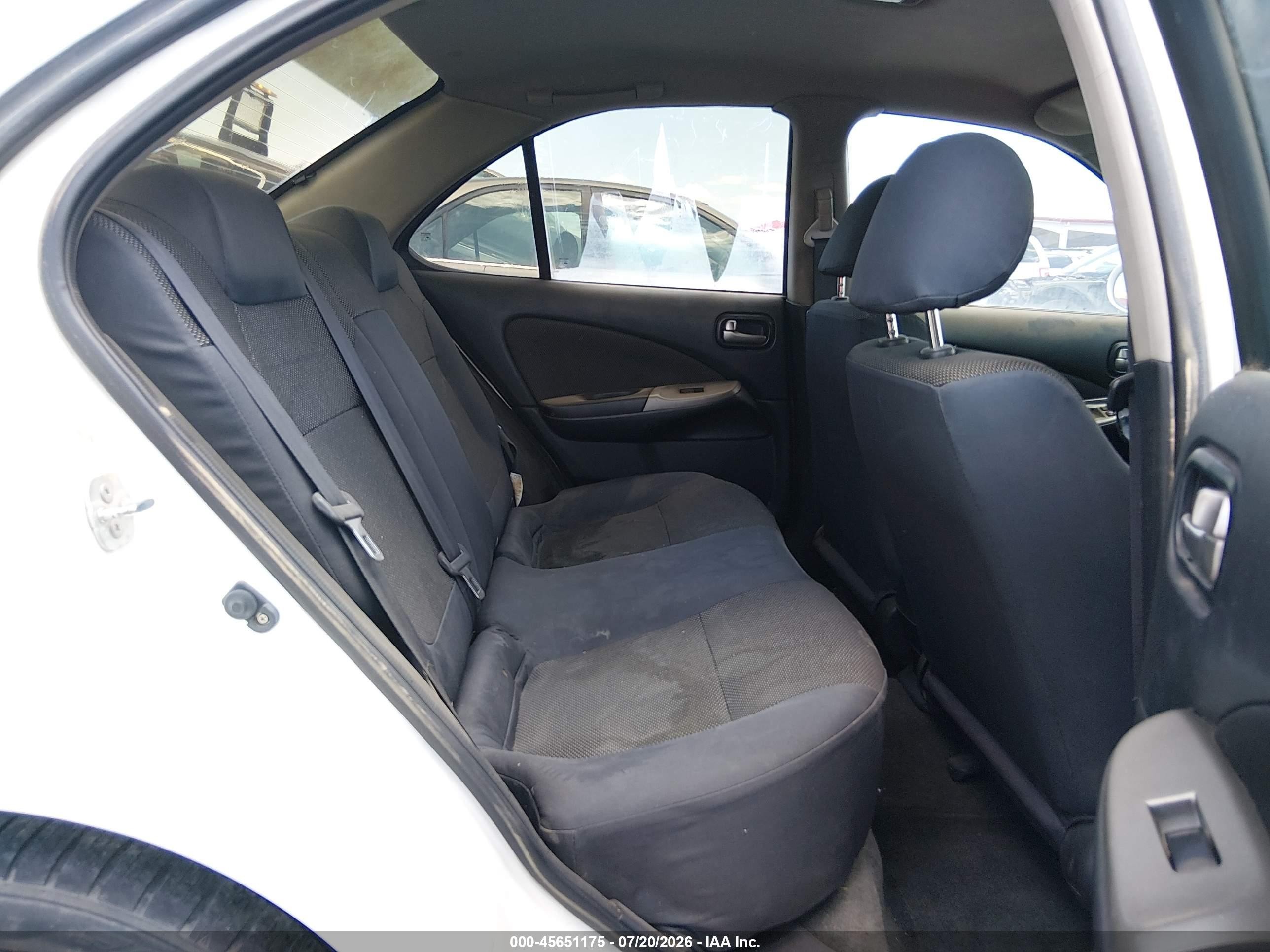 2004 Nissan Sentra Se-r Белый vin: 3N1AB51D24L732977