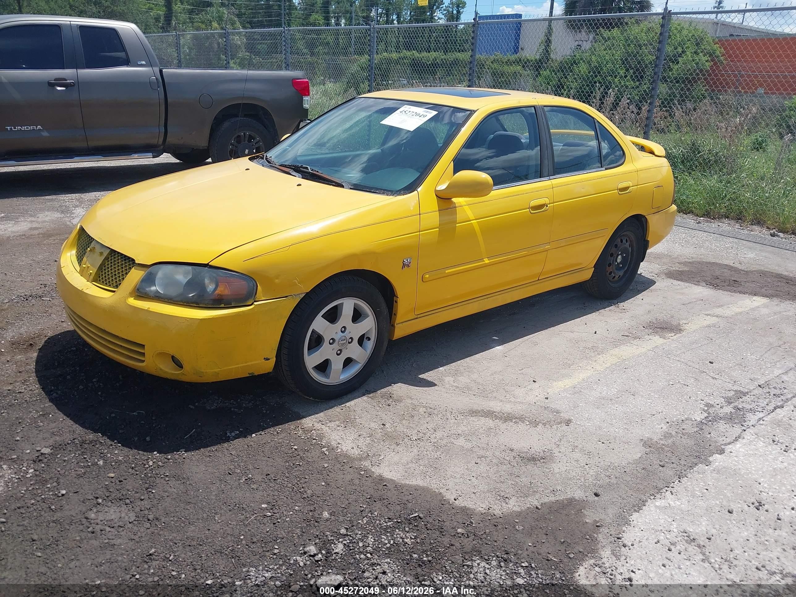 2005 Nissan Sentra Se-r Желтый vin: 3N1AB51D25L592138