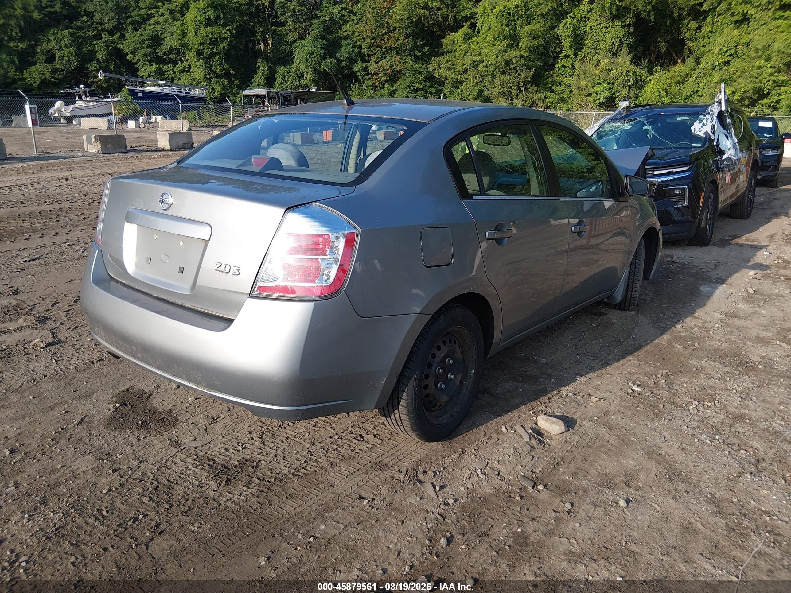 2007 Nissan Sentra 2.0s Silver vin: 3N1AB61E07L637112