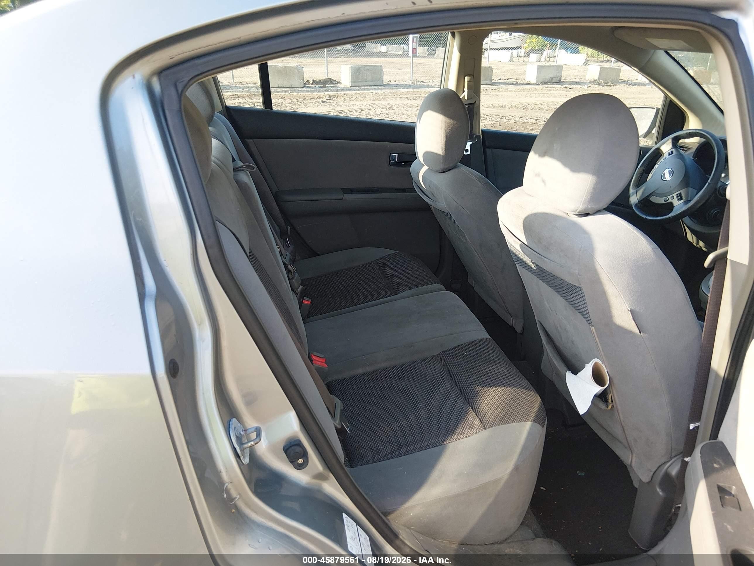 2007 Nissan Sentra 2.0s Silver vin: 3N1AB61E07L637112