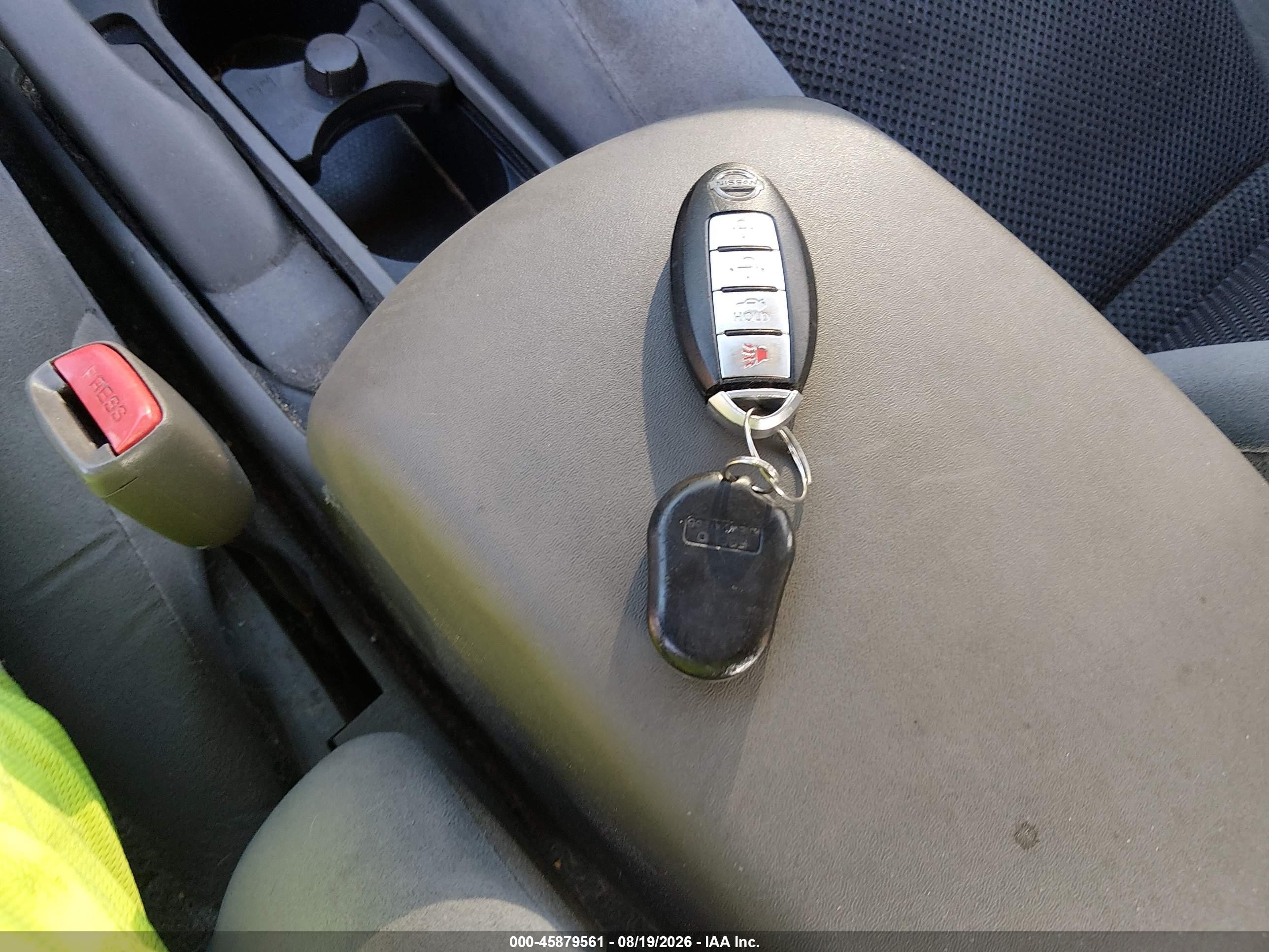 2007 Nissan Sentra 2.0s Silver vin: 3N1AB61E07L637112