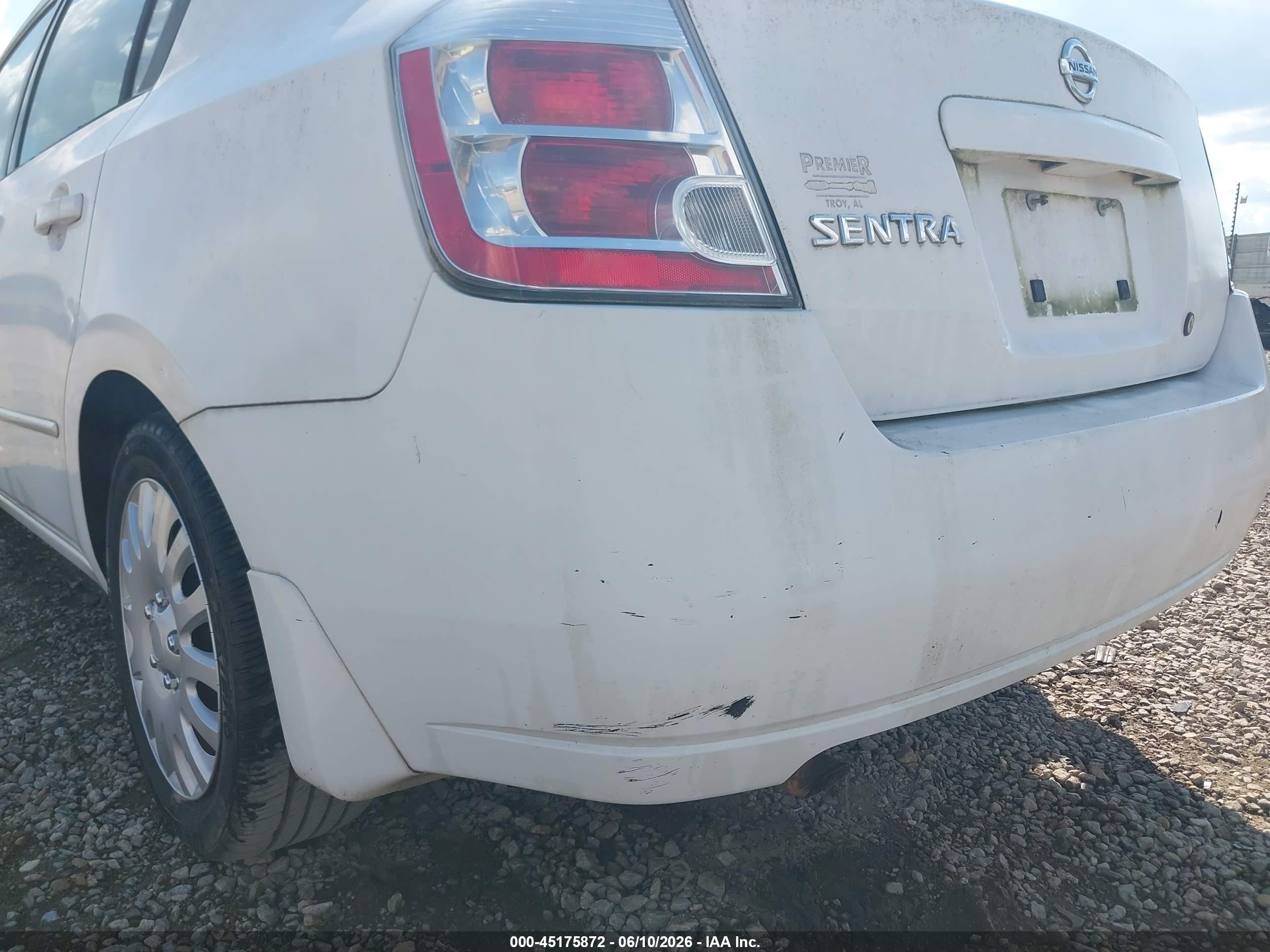 2008 Nissan Sentra 2.0s Белый vin: 3N1AB61E08L624720