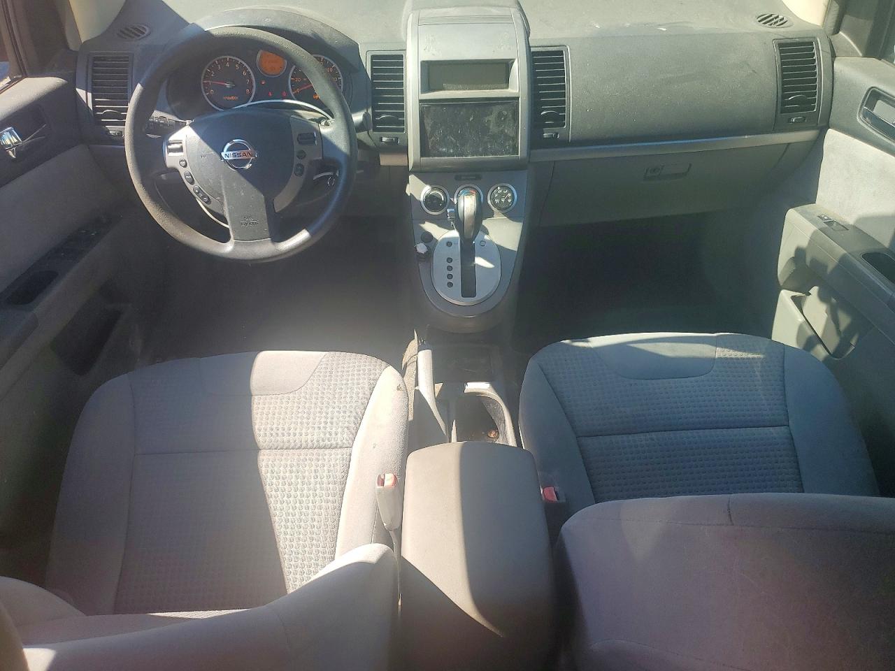 2008 Nissan Sentra Red vin: 3N1AB61E08L658933